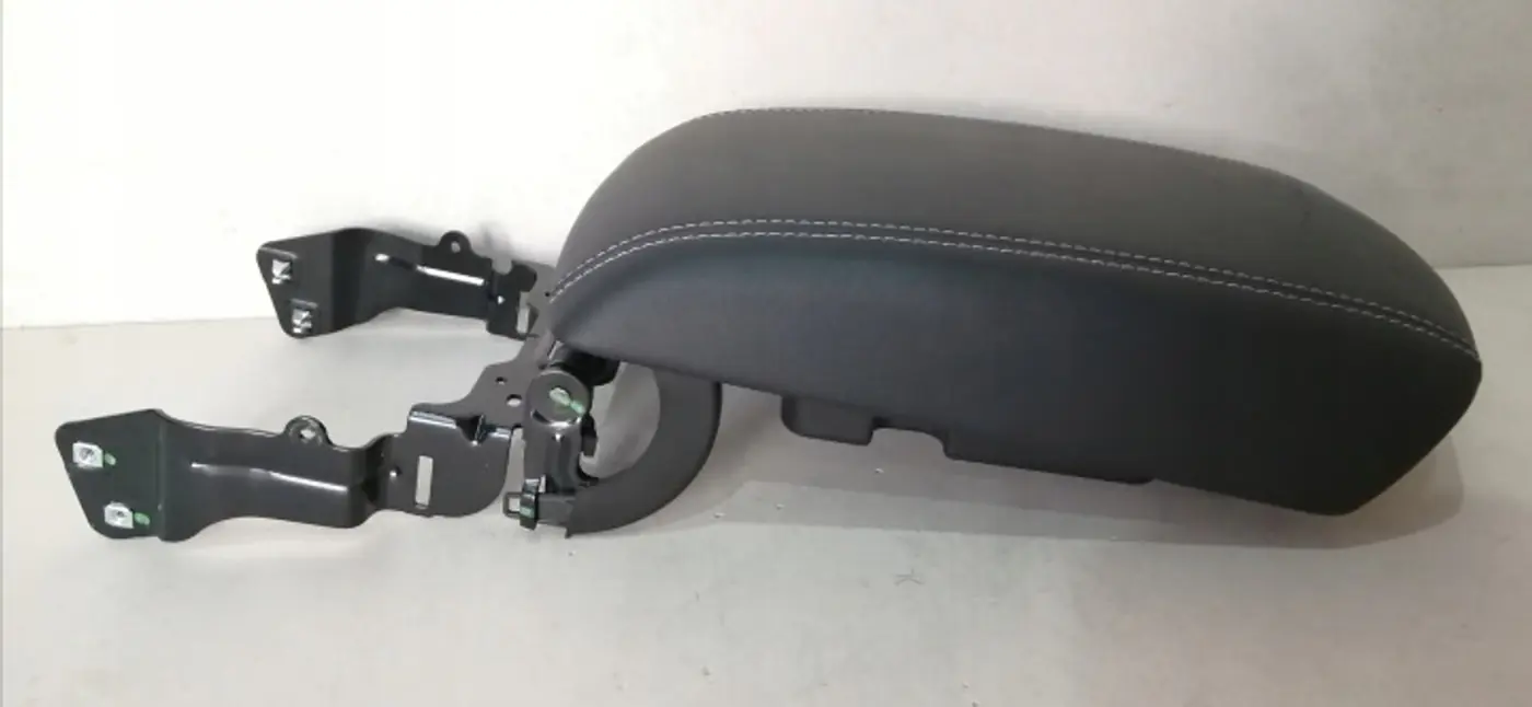 Подлокотник к Ford S-MAX 2015