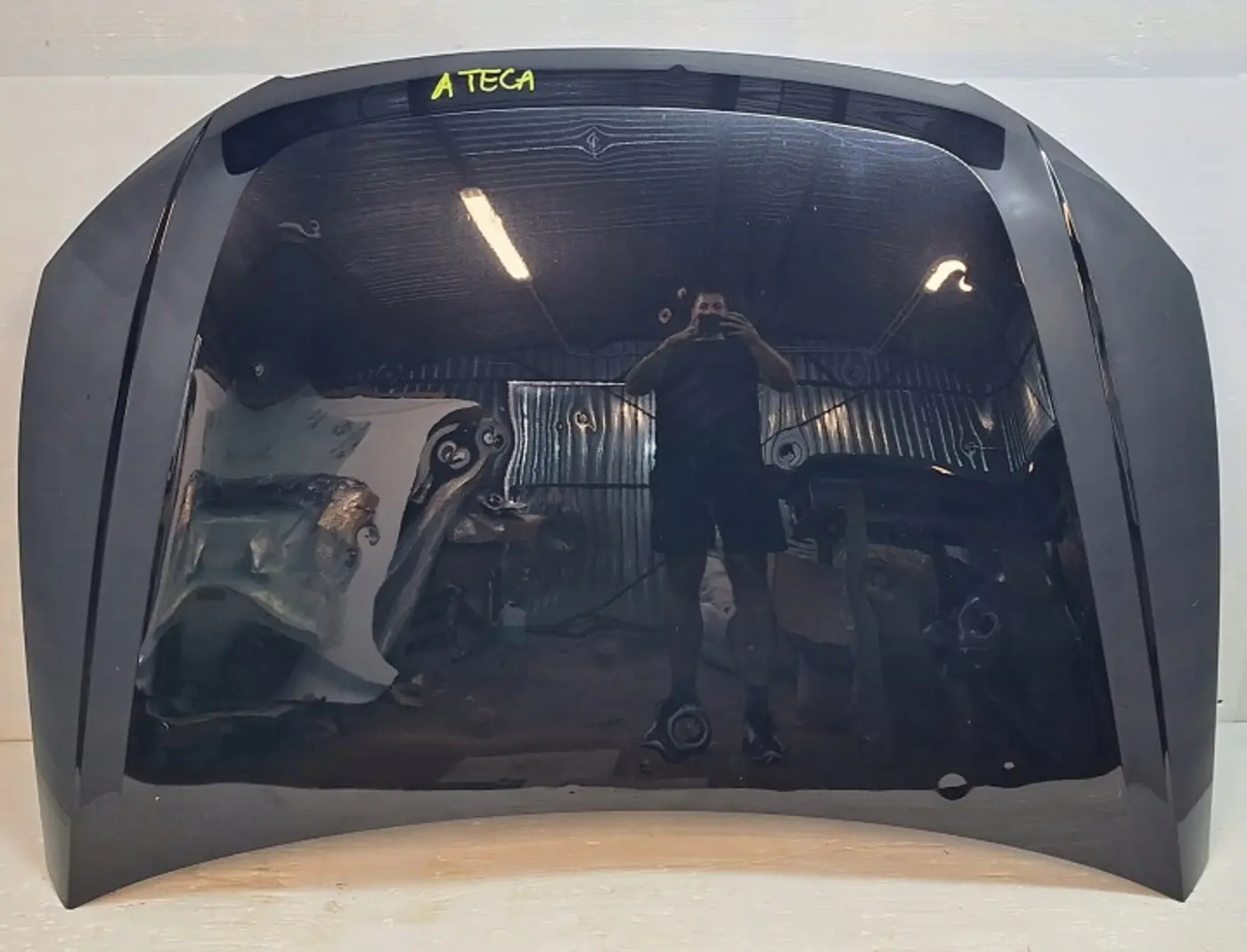 Капот к SEAT Ateca 2016