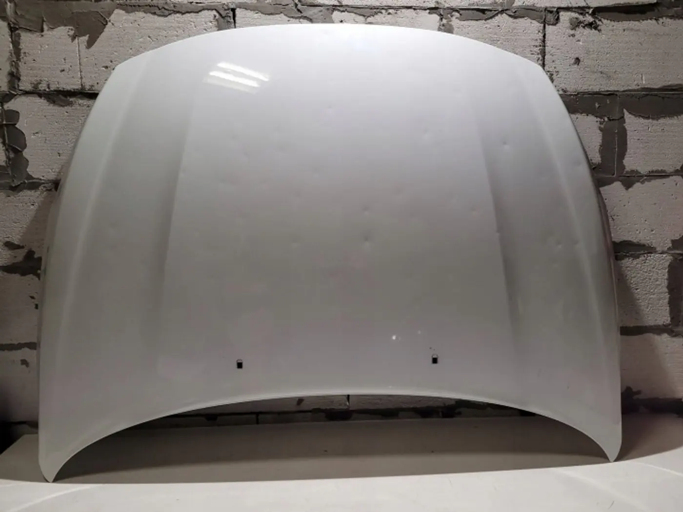 Капот к Polestar 1 2019