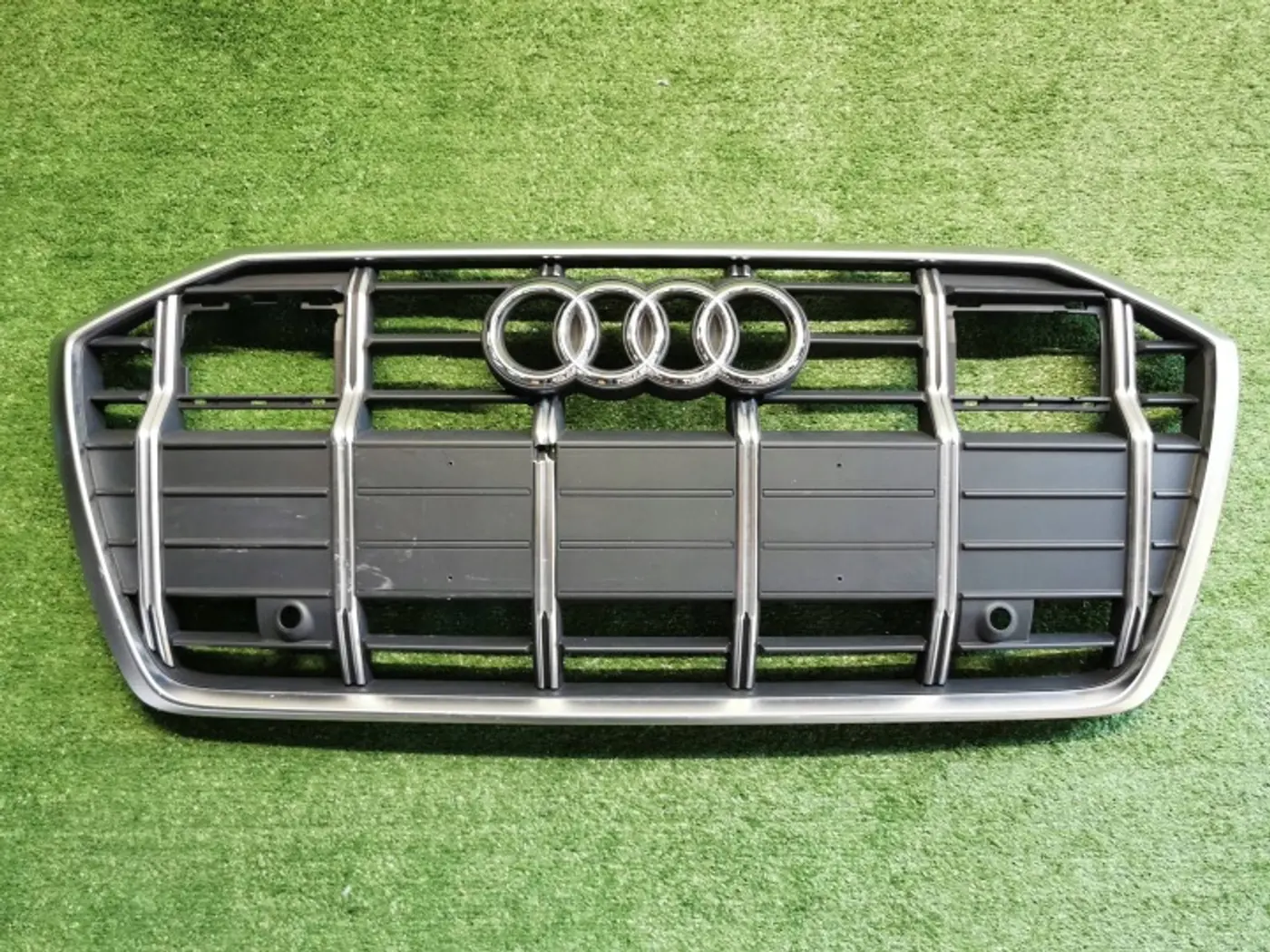 Решетка радиатора к Audi A6 allroad 2019