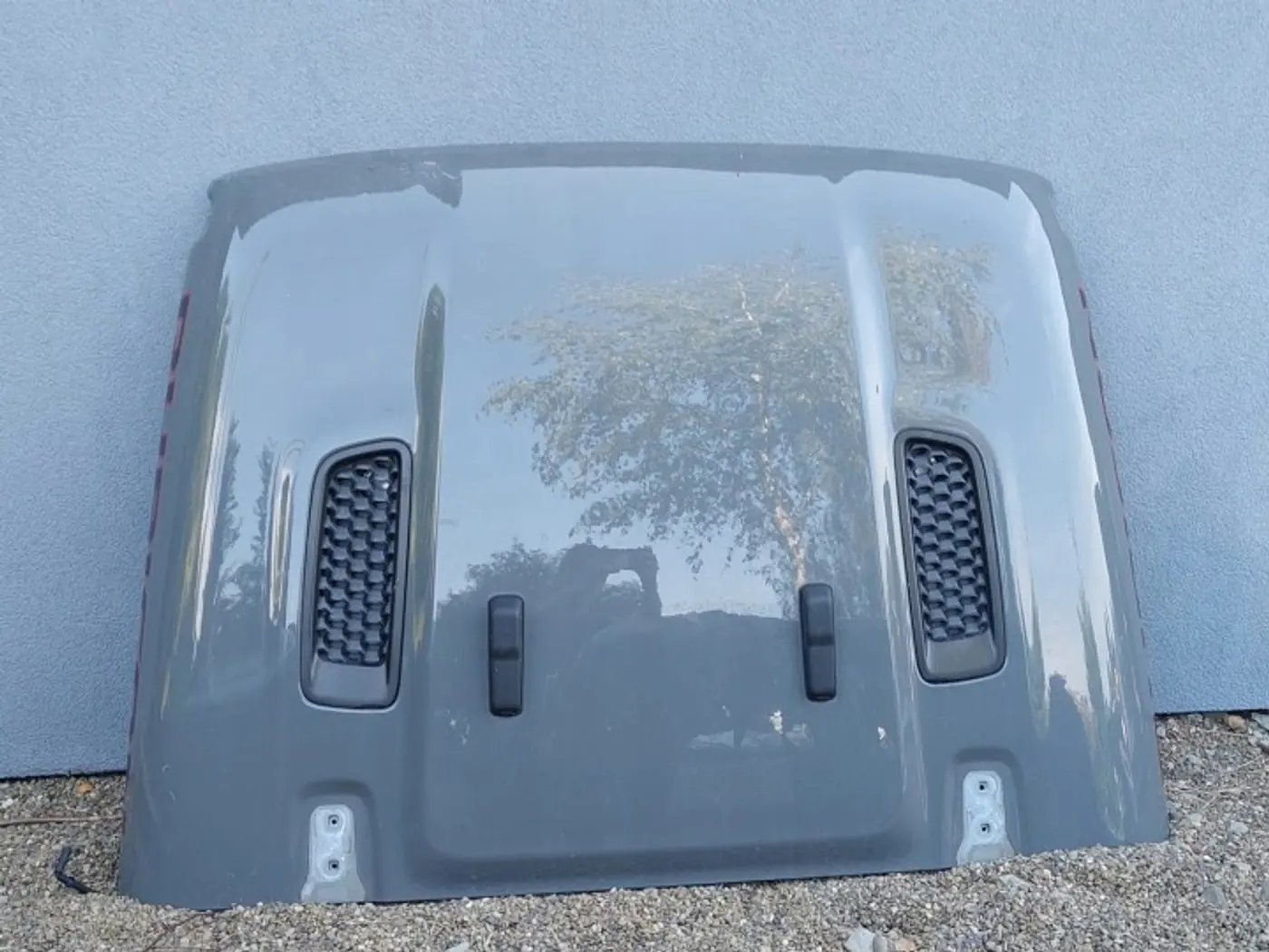 Капот к Jeep Wrangler 2006