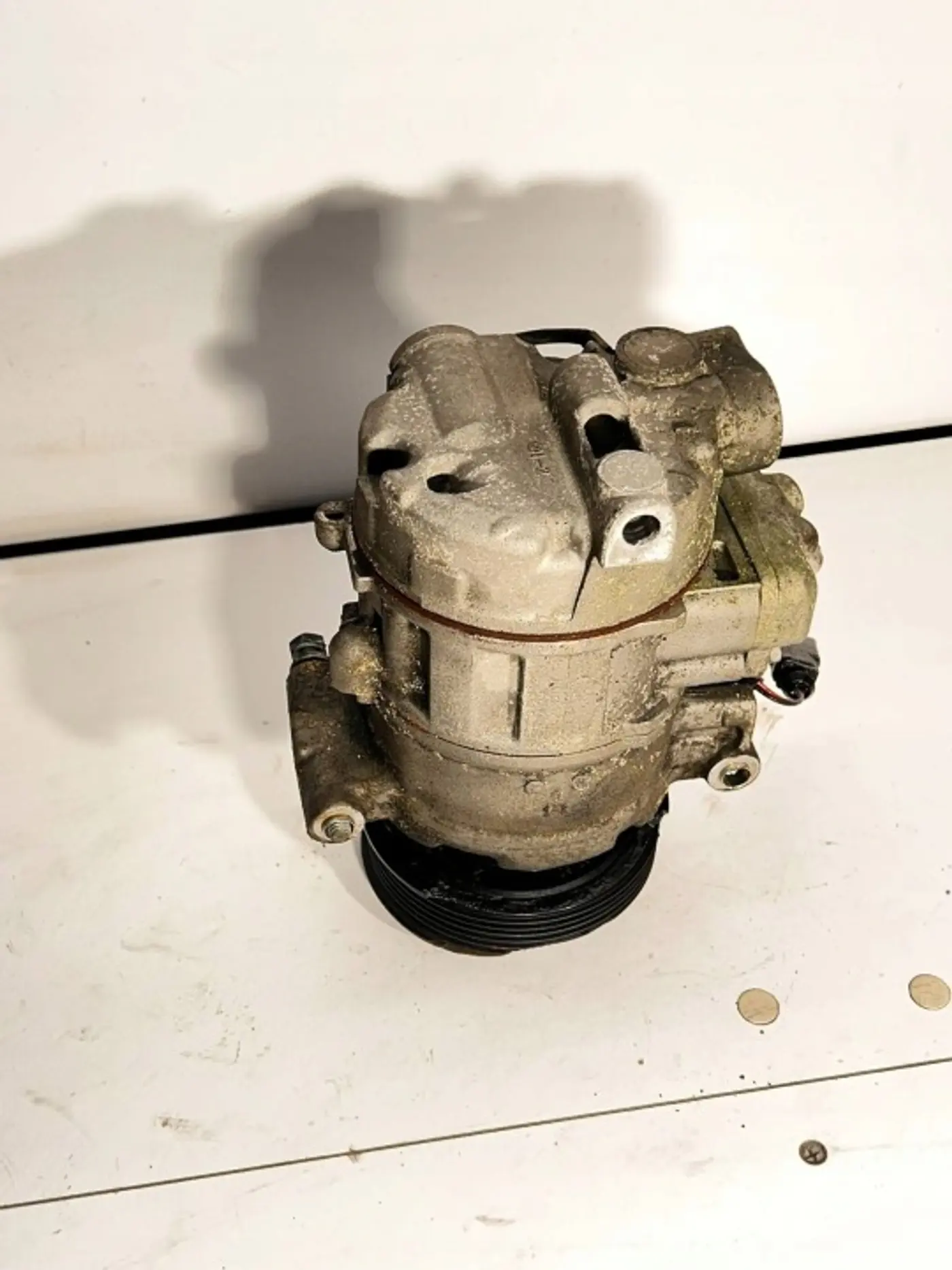 Компрессор кондиционера к Audi S4 2005