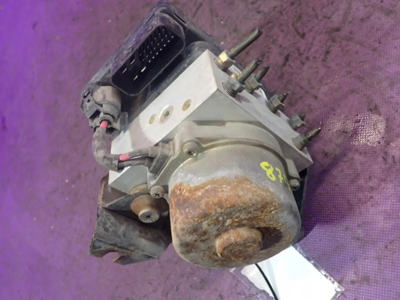 Блок ABS к Honda HR-V 2013