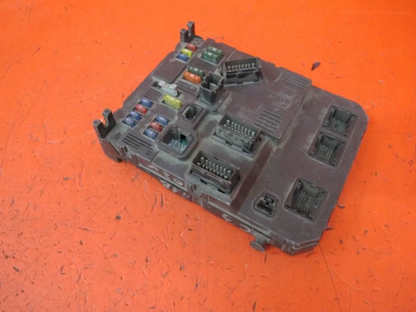 Блок предохранителей к Citroen C2 2003