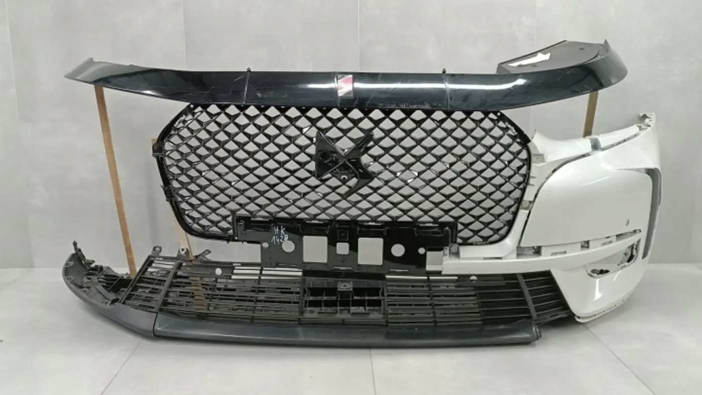 Бампер передний к Citroen DS7 2017