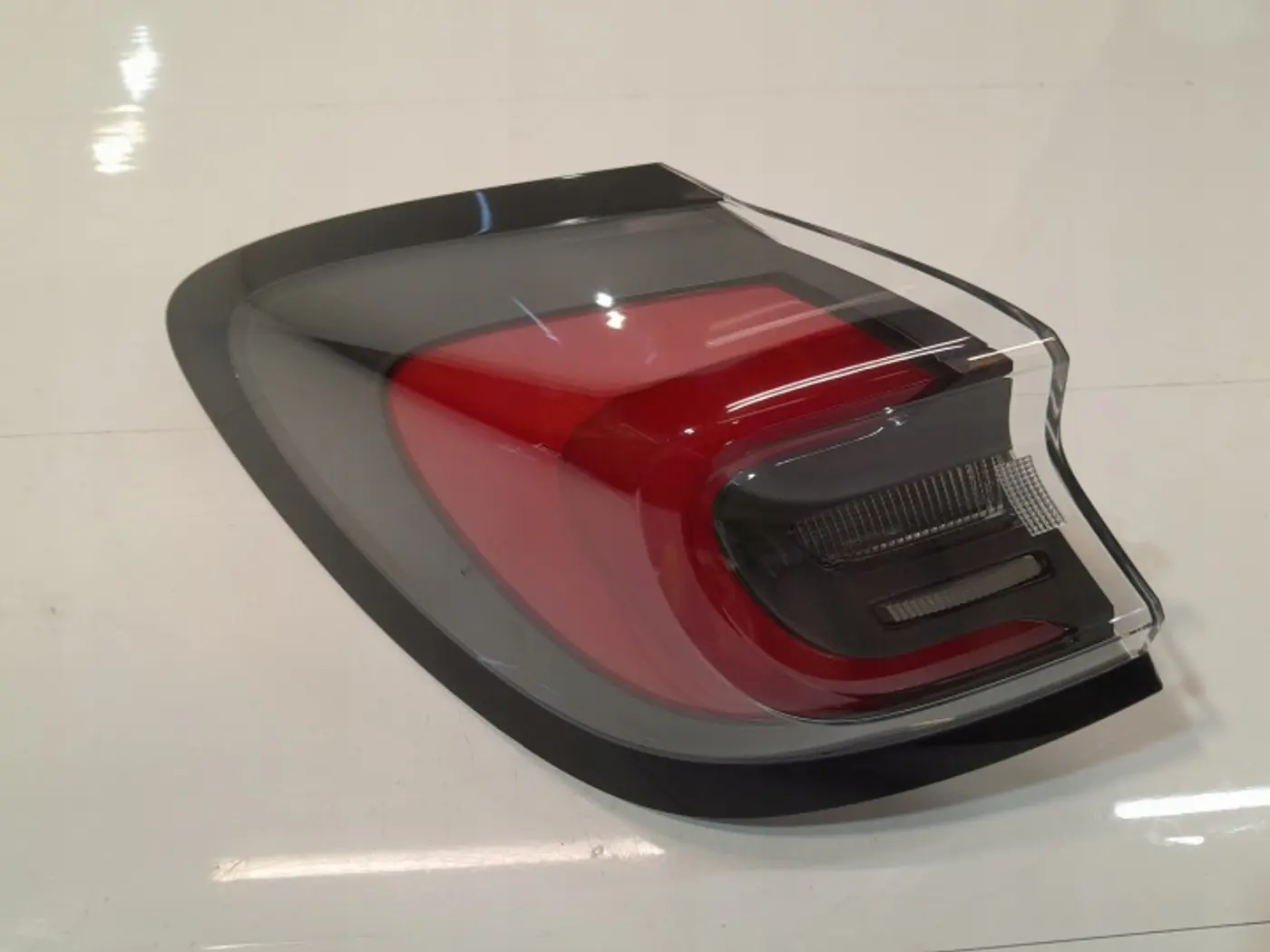 Фонарь задний левый к Ford Puma 2019