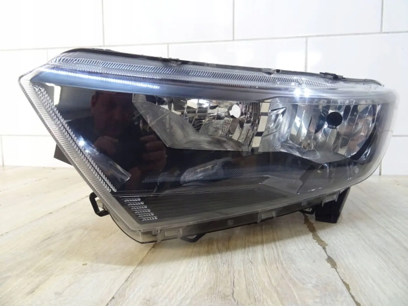 Фара левая к Ford Transit Connect 2012
