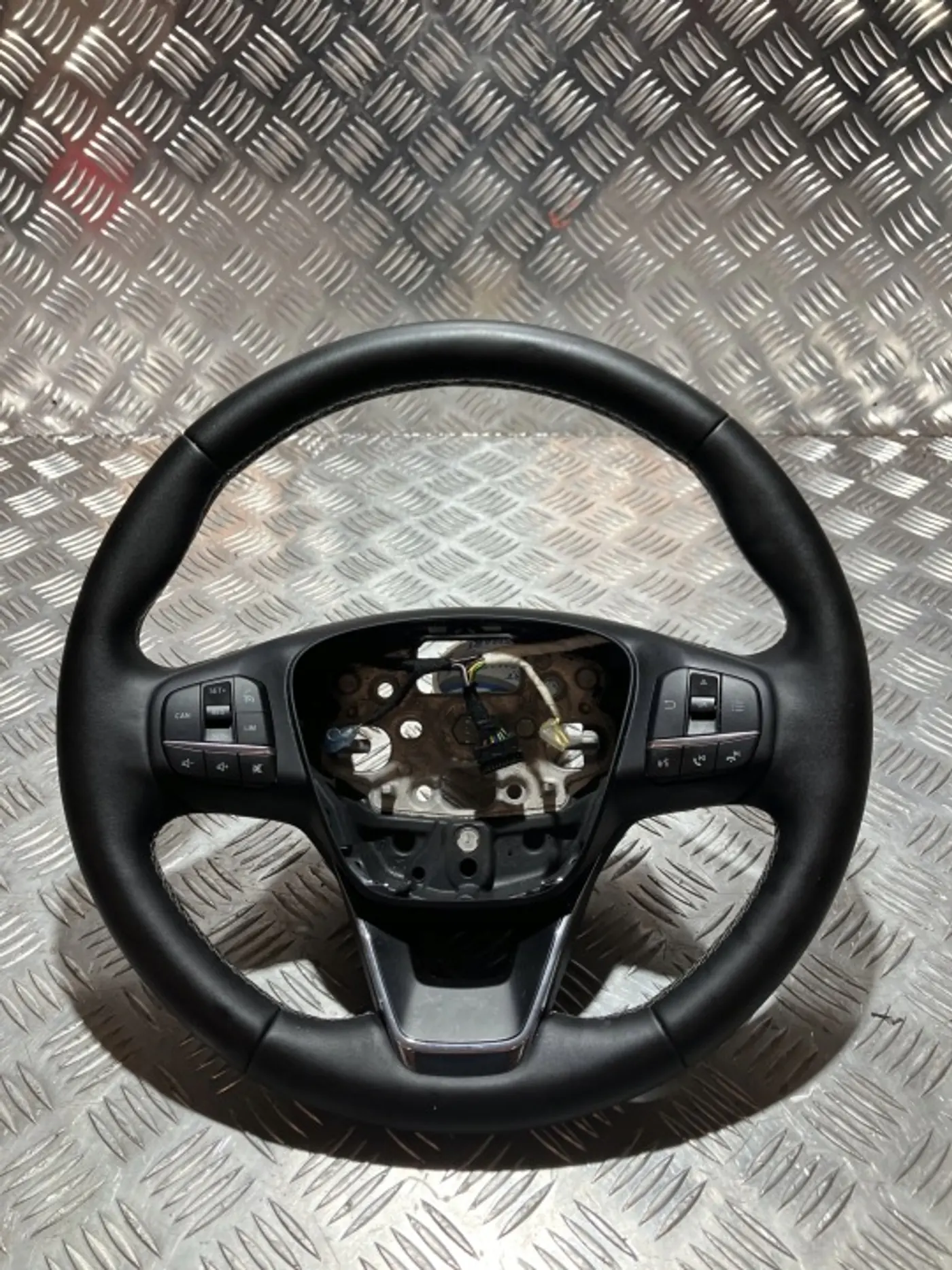 Руль к Ford Puma 2019