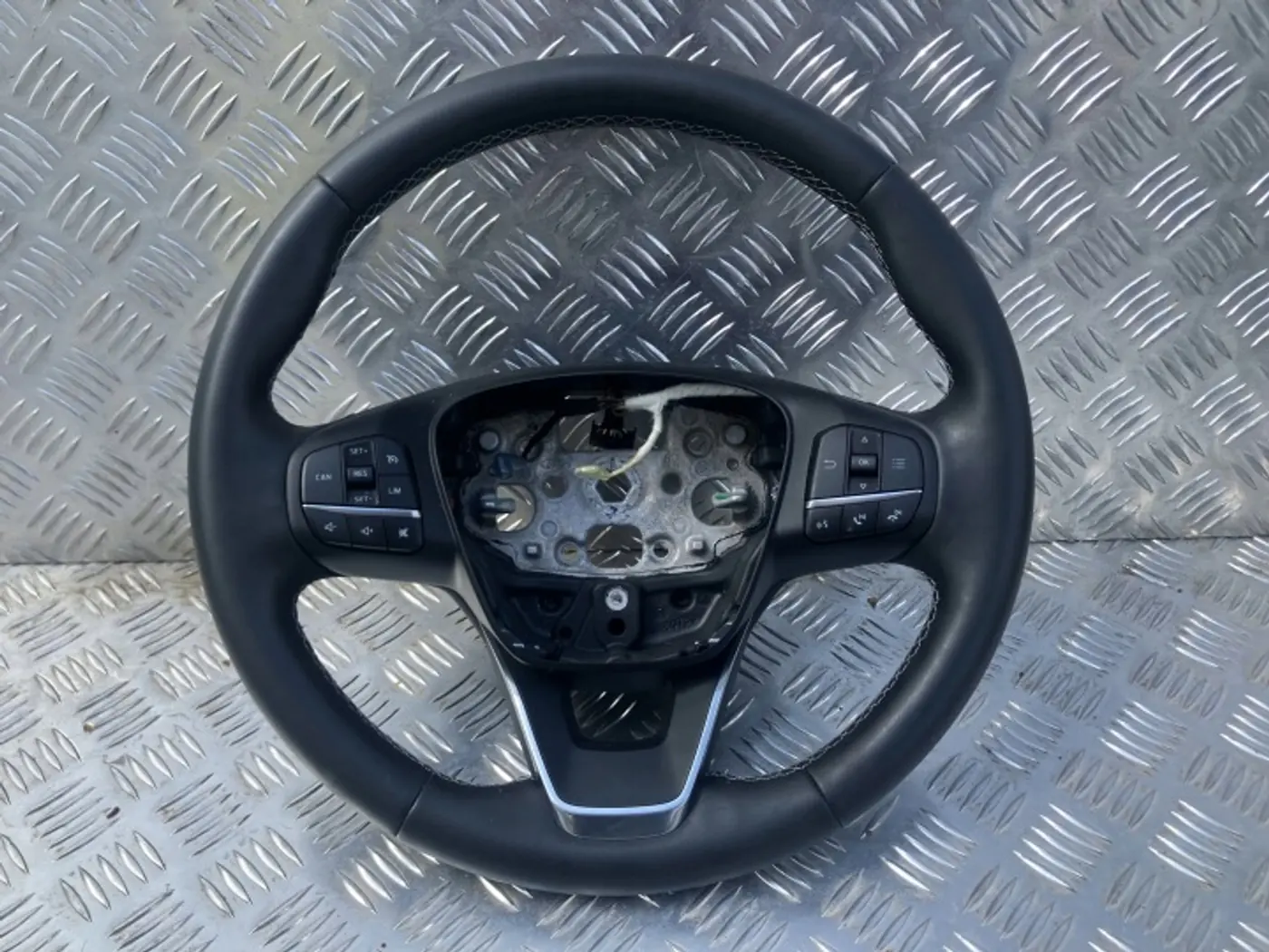 Руль к Ford Puma 2019