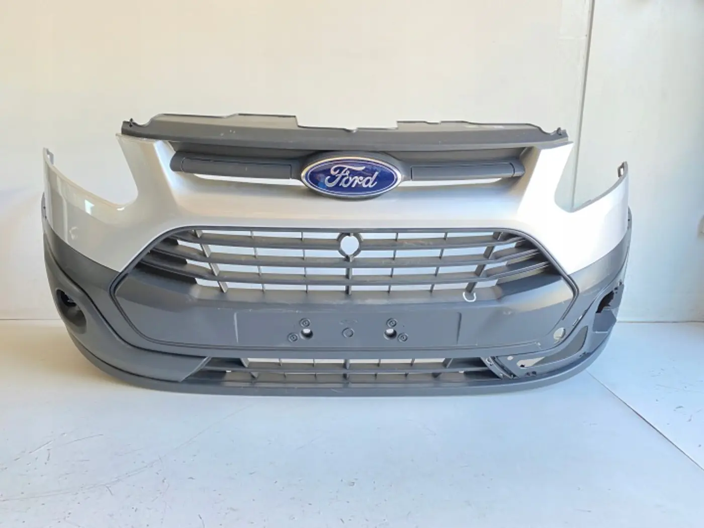 Бампер передний к Ford Transit Custom 2012