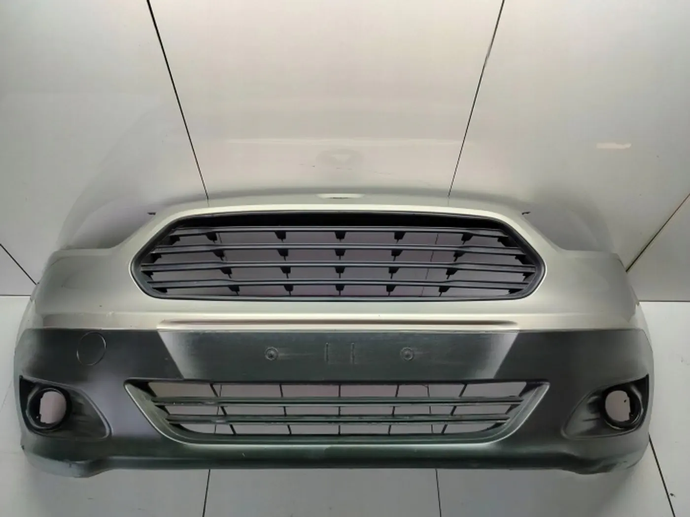 Бампер передний к Ford Transit 2014