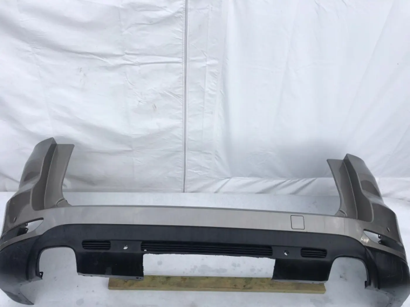 Бампер задний к Ford S-MAX 2015