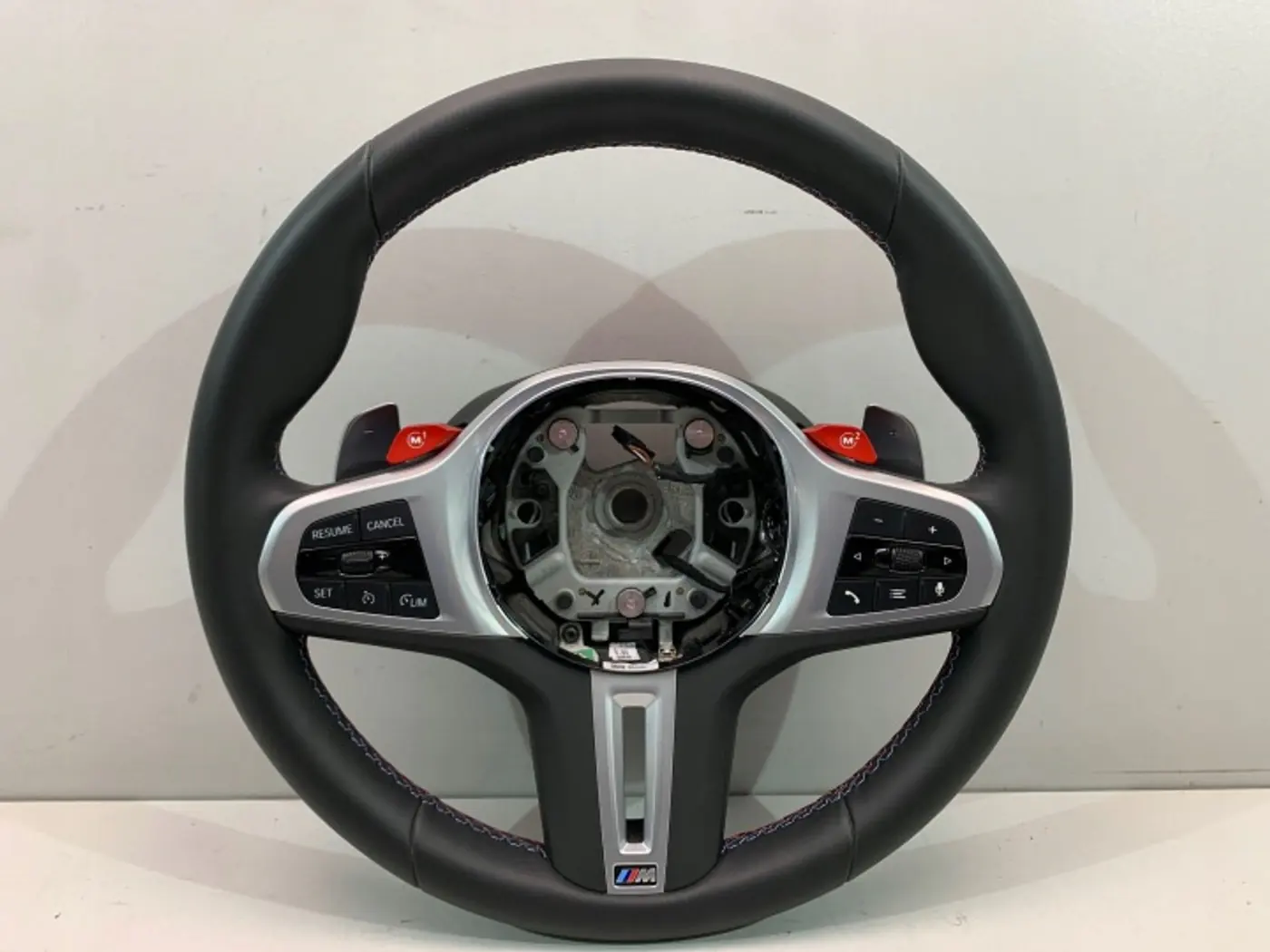 Руль к BMW M5 2017
