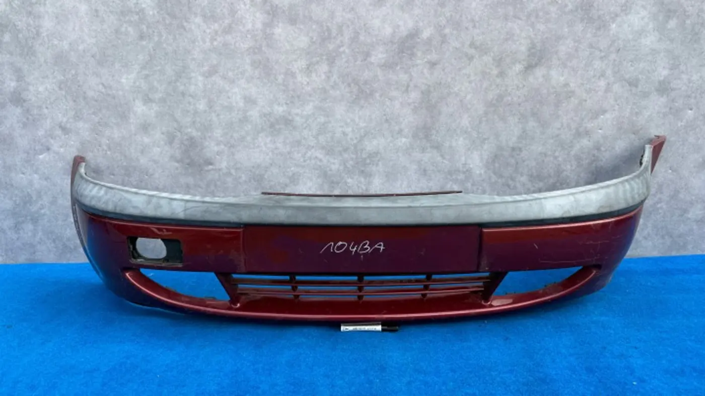 Бампер передний к Ford Fiesta 2001