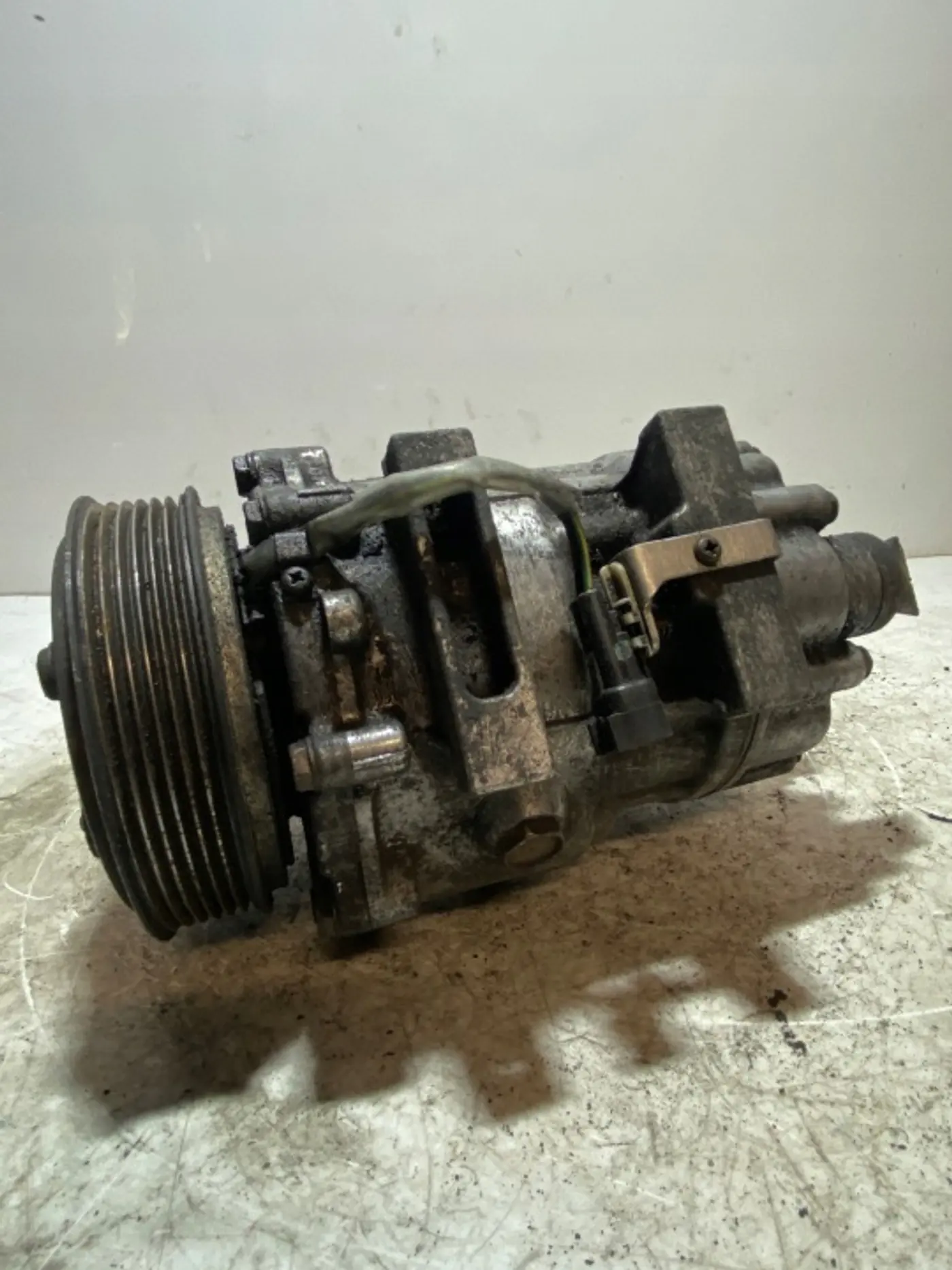 Компрессор кондиционера к Ford C-MAX 2003