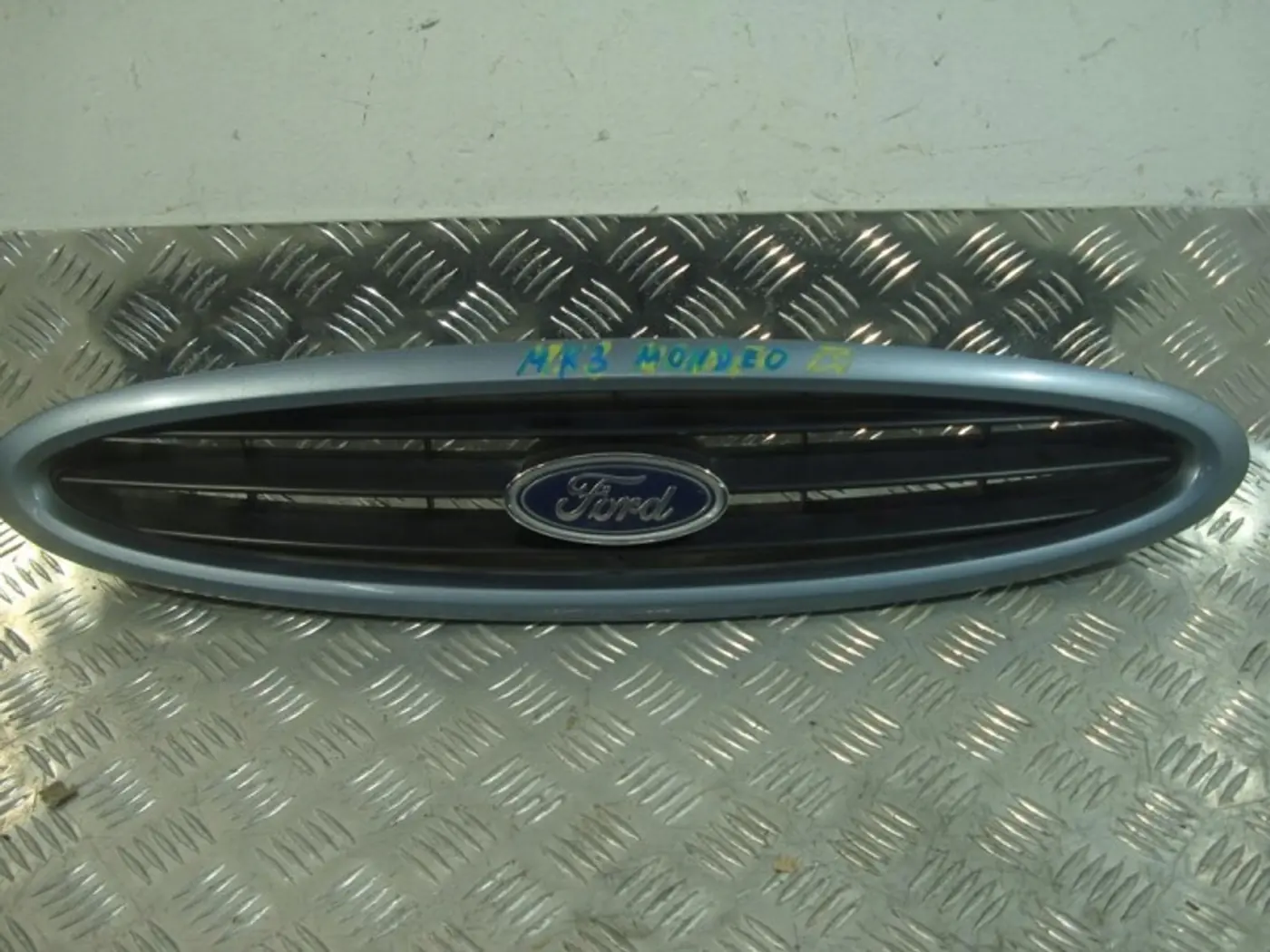 Решетка радиатора к Ford Mondeo 2015