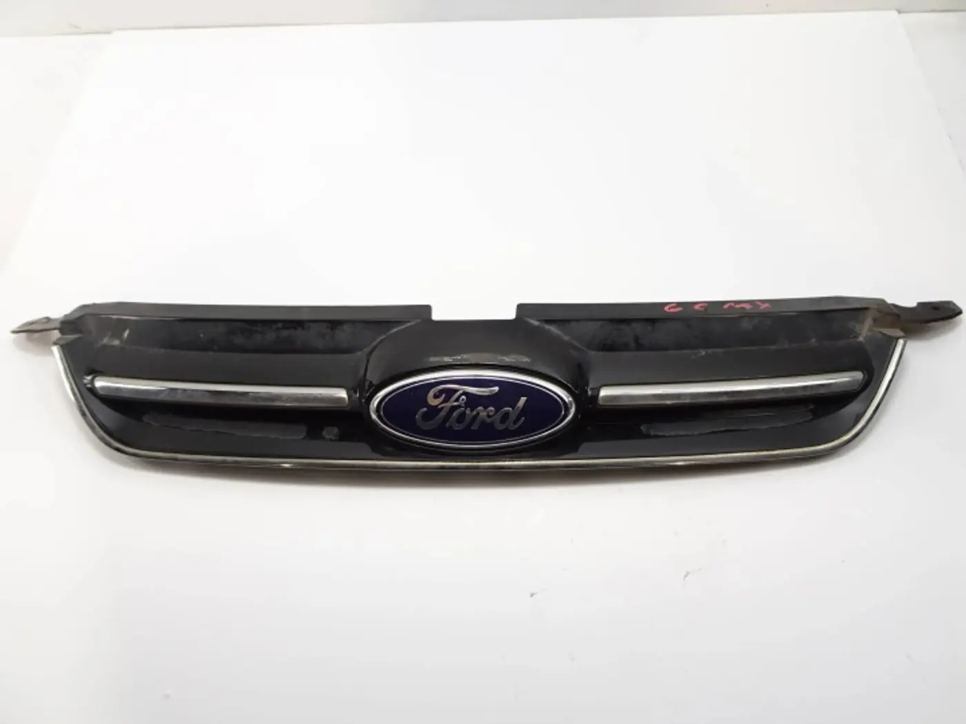 Решетка радиатора к Ford C-MAX 2010
