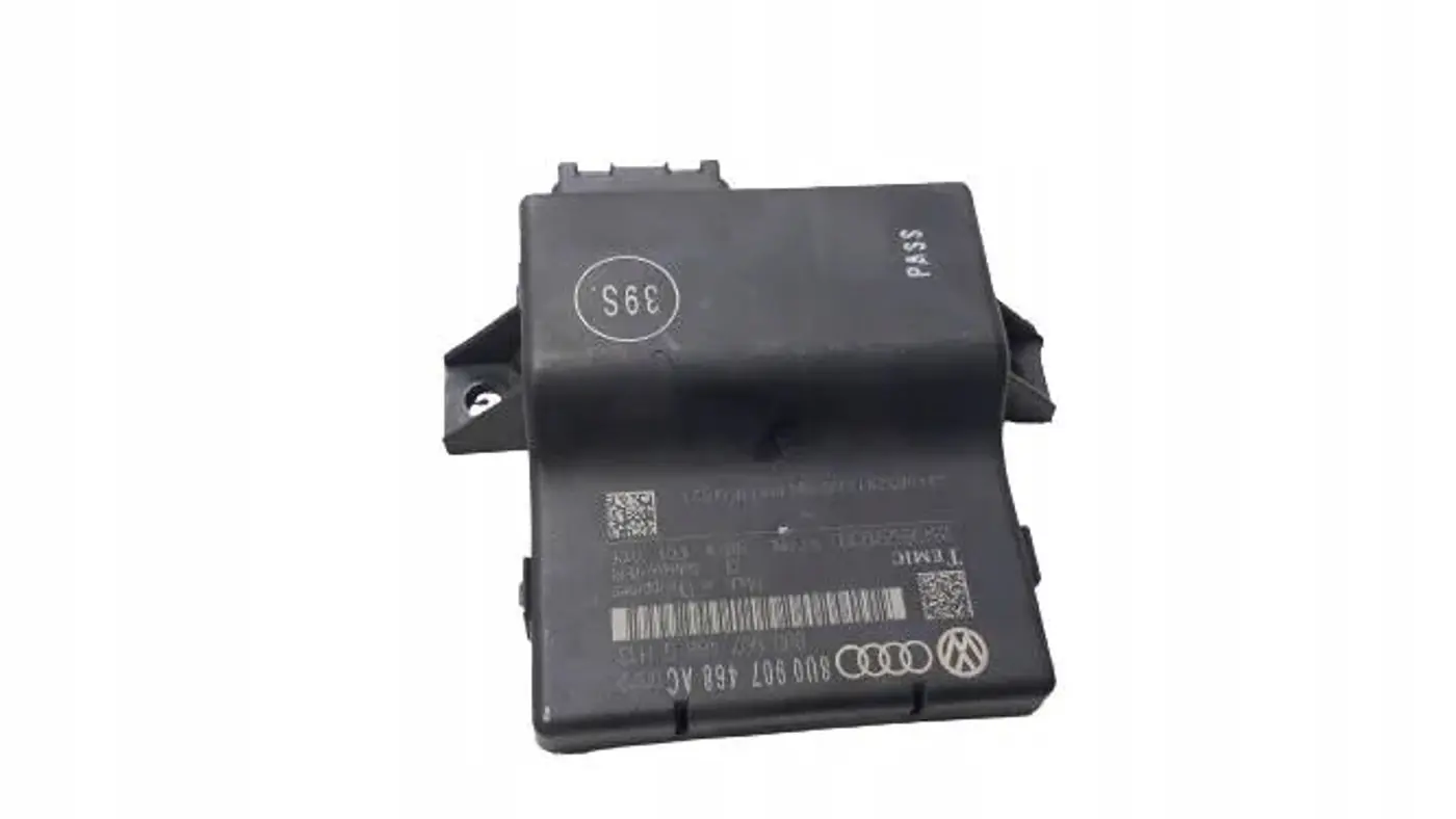 Блок предохранителей к Audi A1 2010