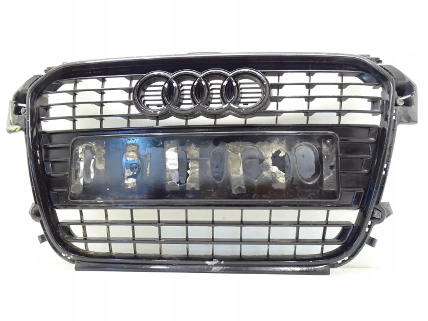 Решетка радиатора к Audi A1 2010