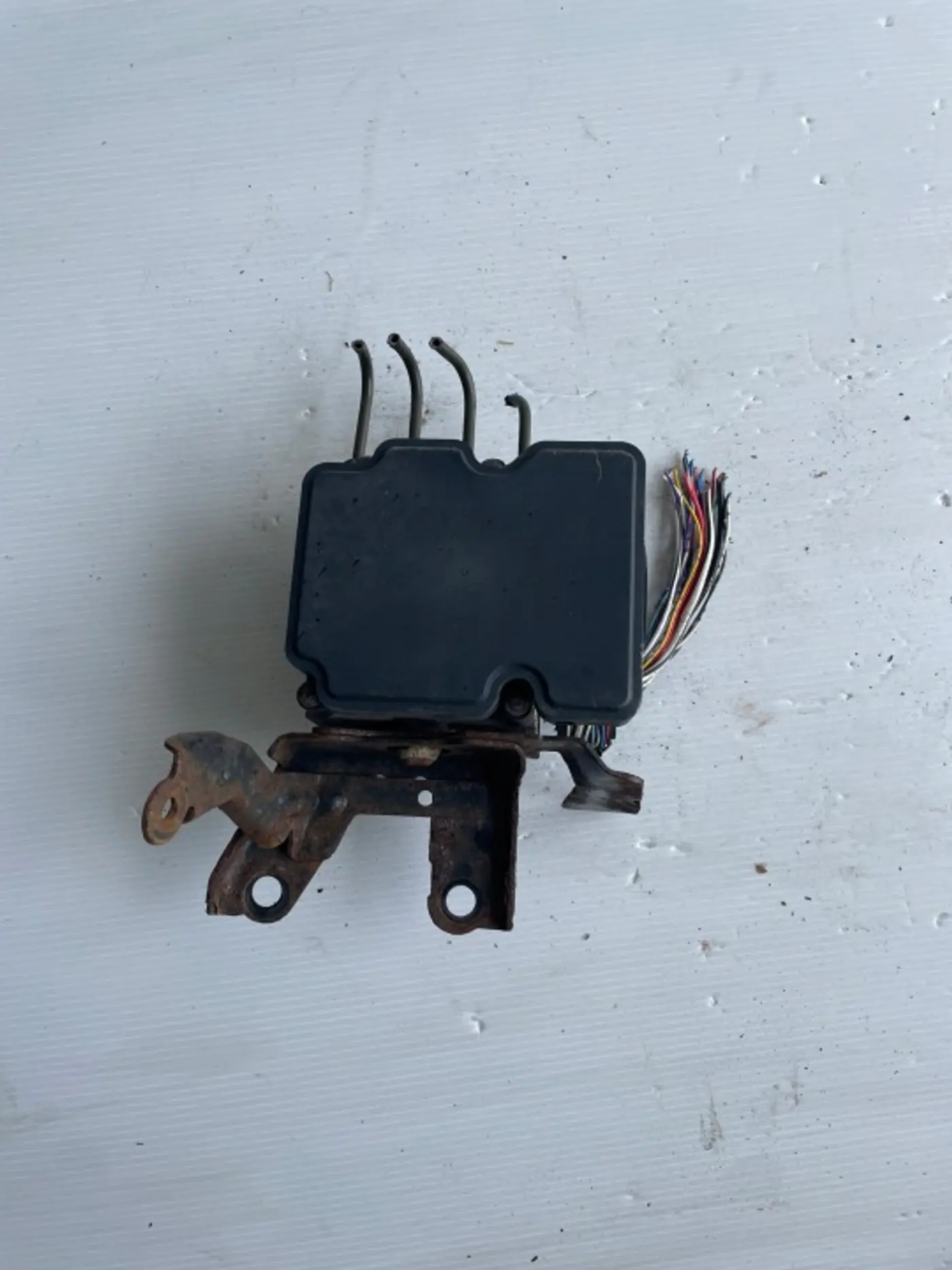 Блок ABS к Peugeot 108 2014