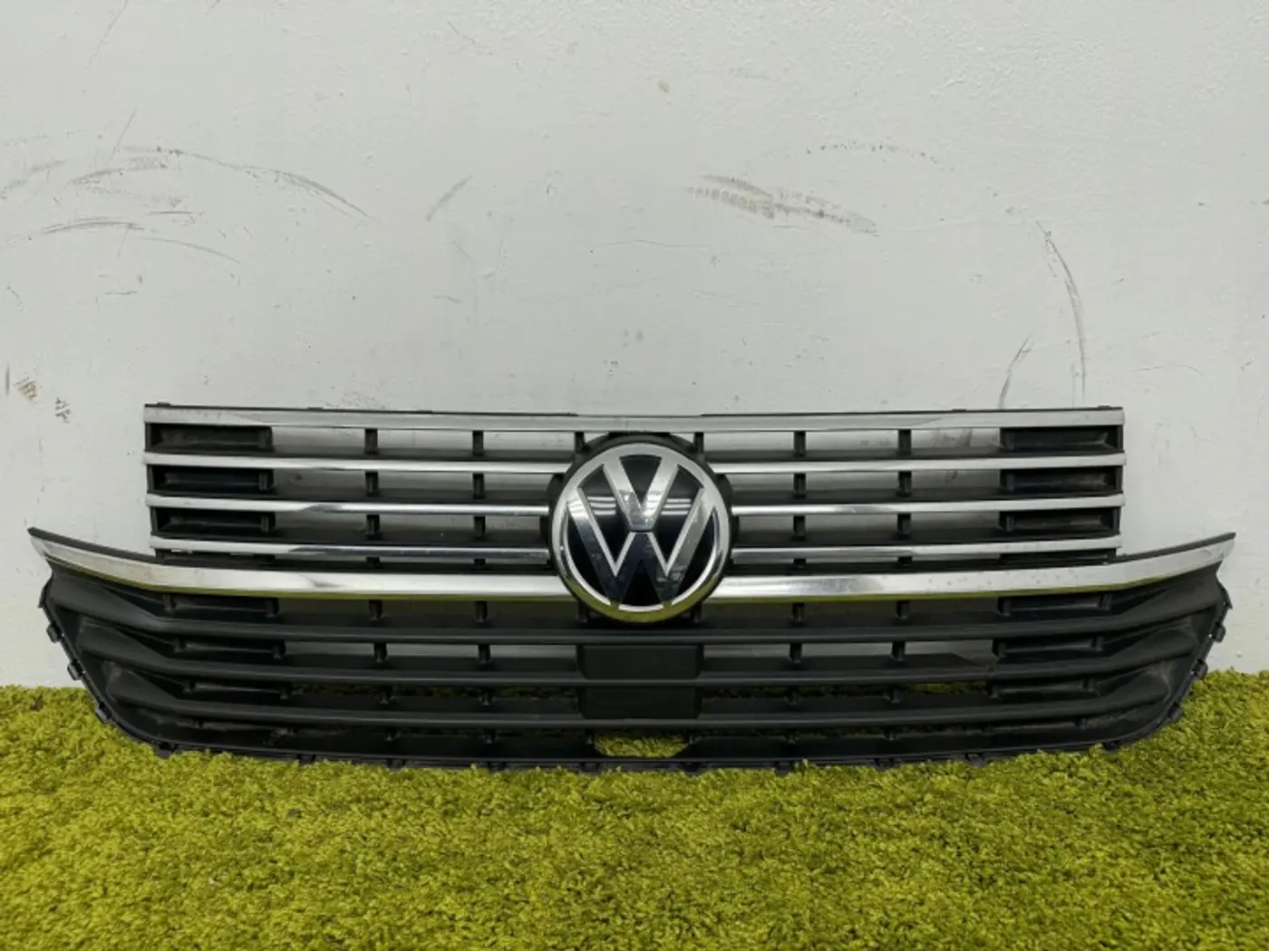 Решетка радиатора к Volkswagen Multivan 2016
