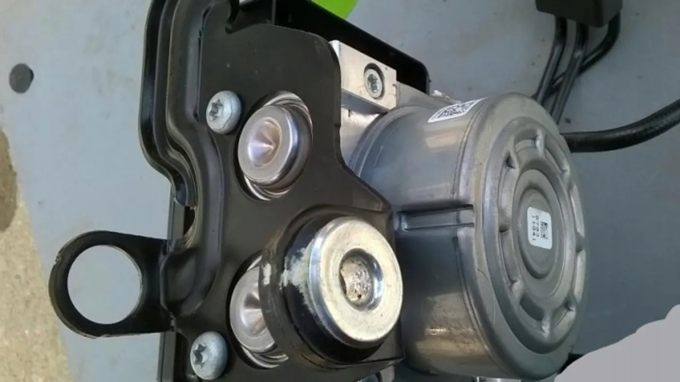Блок ABS к Ford Mondeo 2015