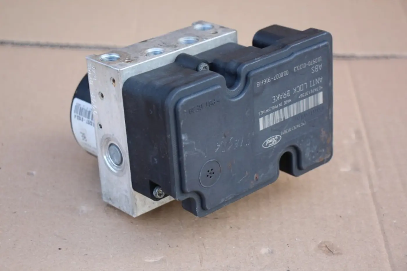 Блок ABS к Ford Fiesta 2001