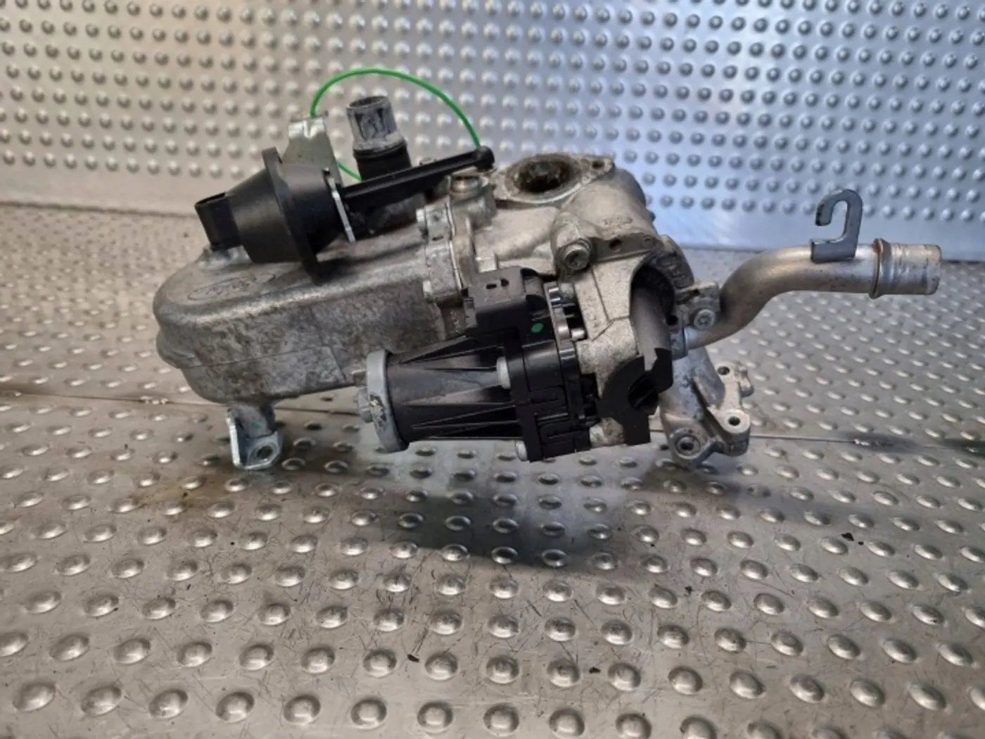 Радиатор EGR к Ford Fiesta 2001