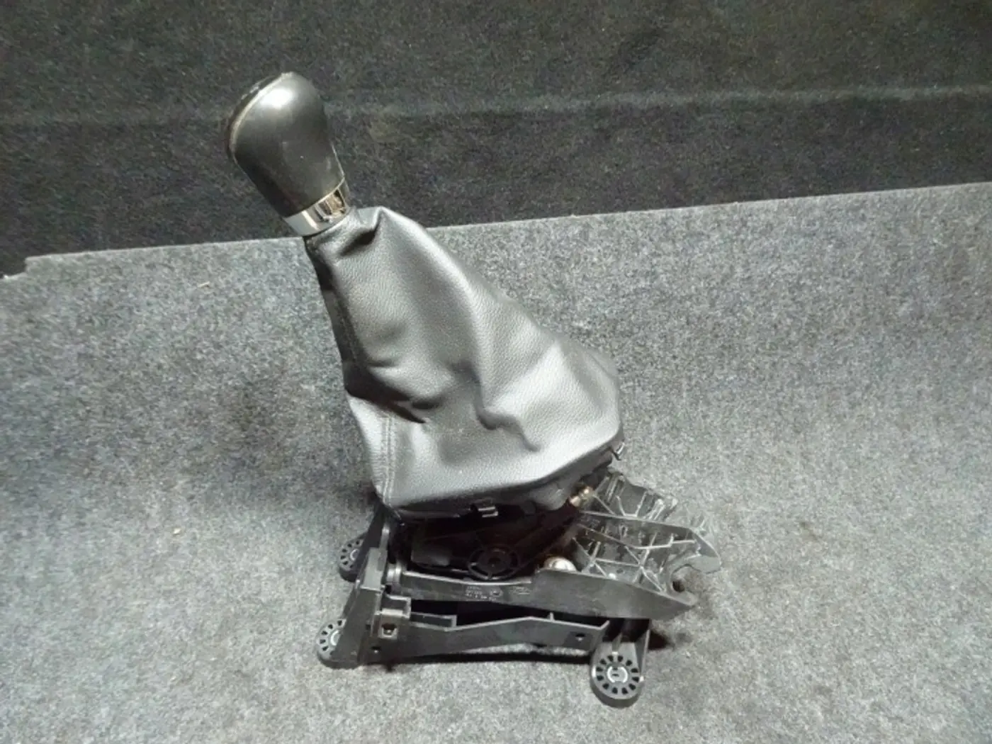 Кулиса к Ford Fiesta 2001