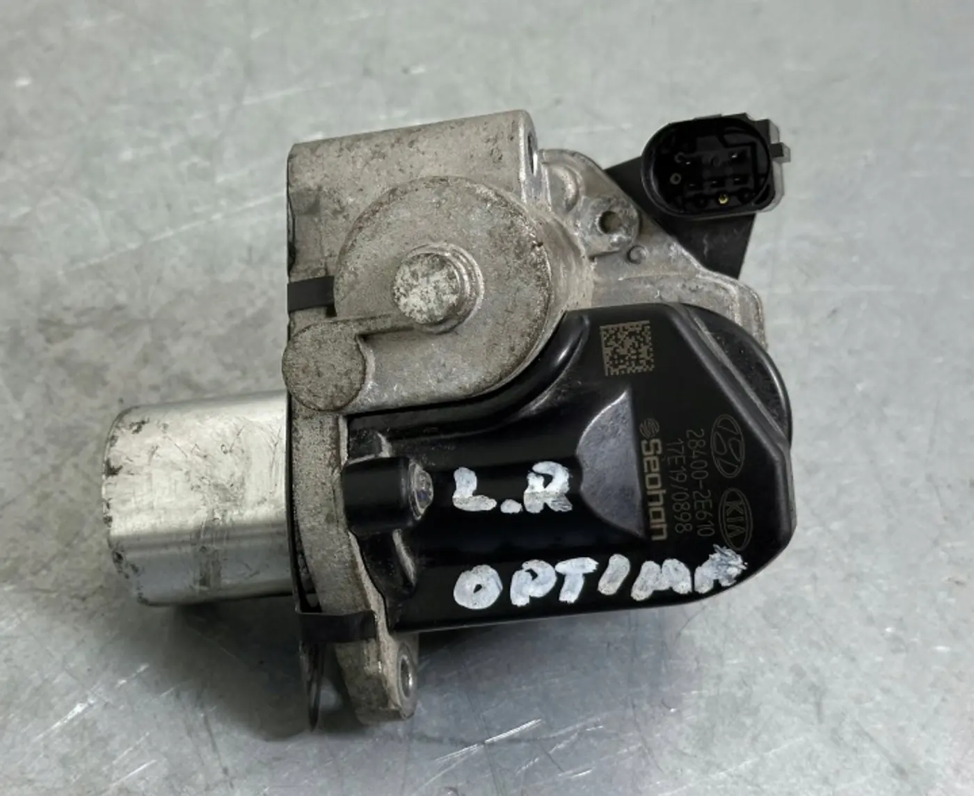 Клапан EGR к Kia Optima 2010