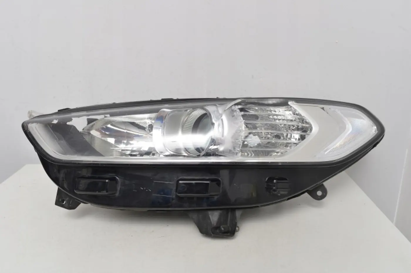Фара левая к Ford Mondeo 2015