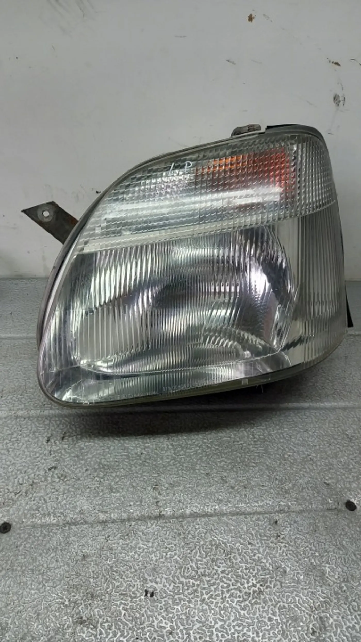 Фара левая к Opel Agila 2008
