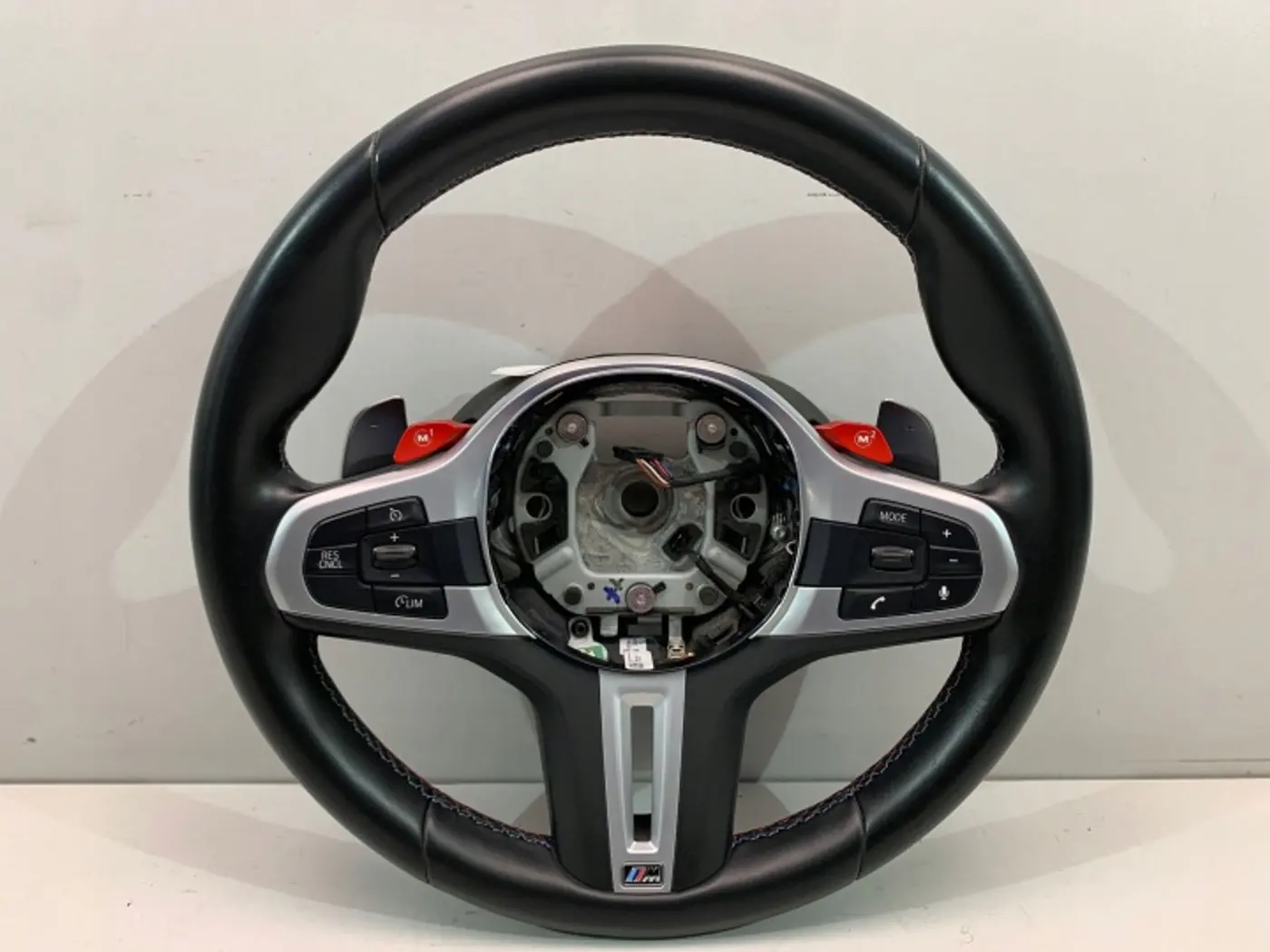 Руль к BMW M5 2017