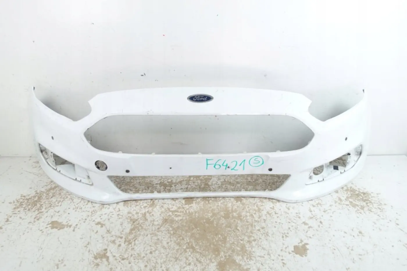 Бампер передний к Ford S-MAX 2015