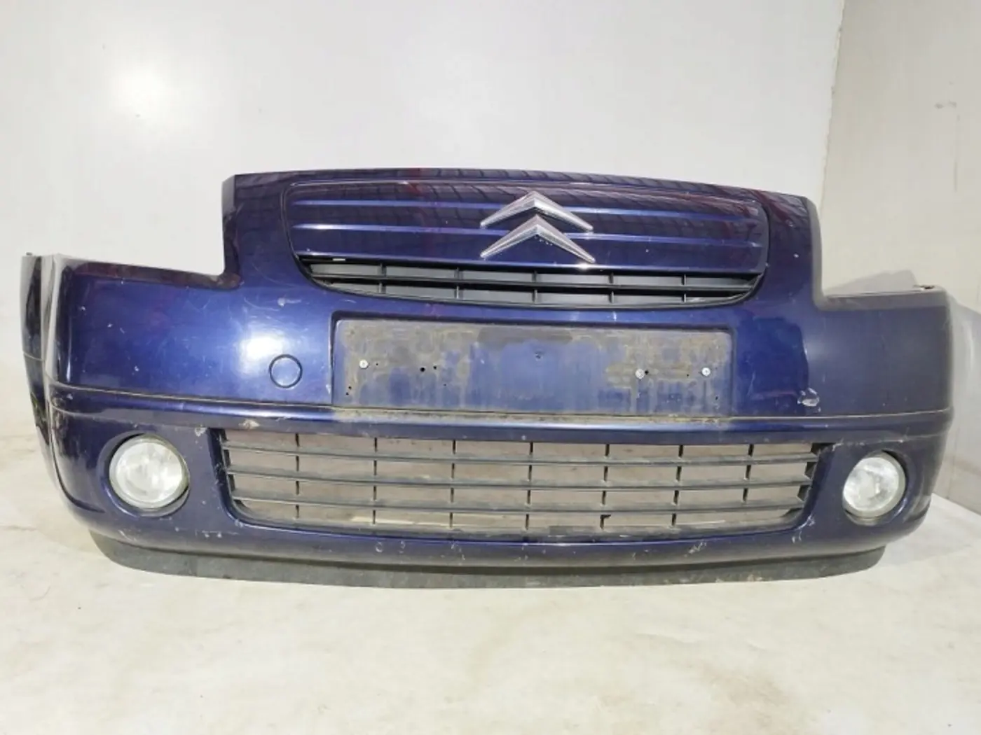 Бампер передний к Citroen C2 2003