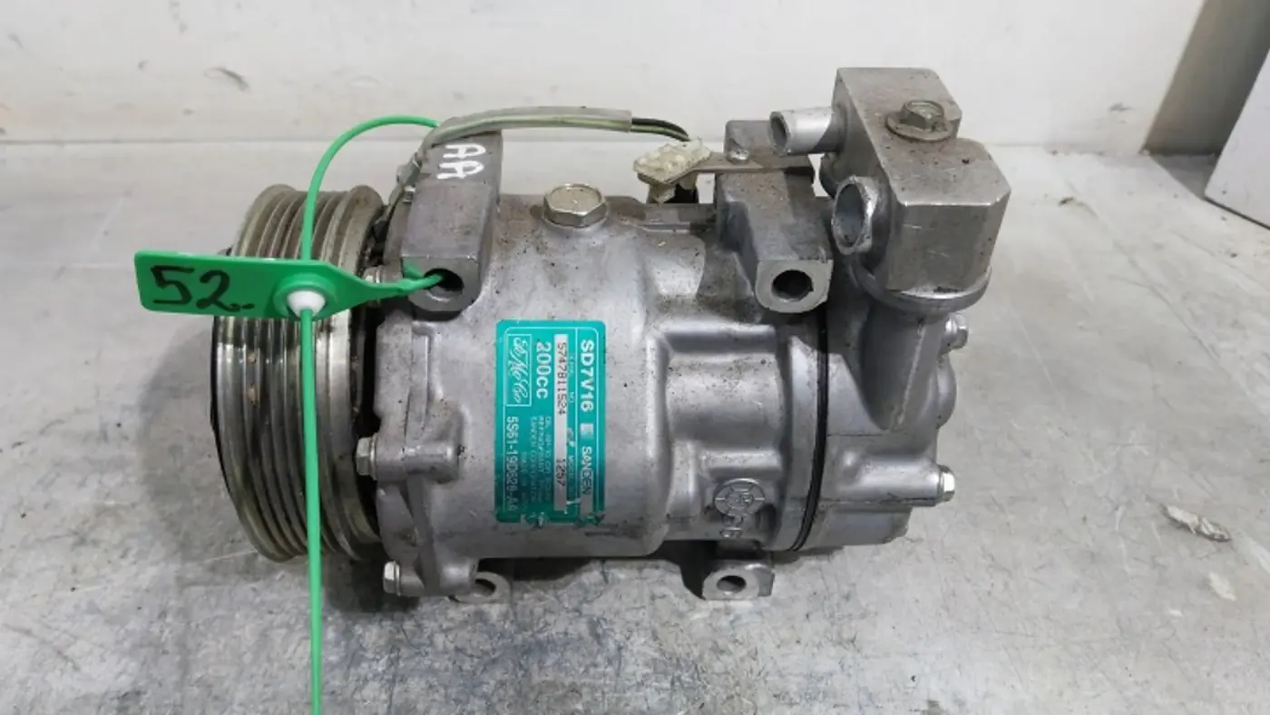 Компрессор кондиционера к Ford Fiesta 2001