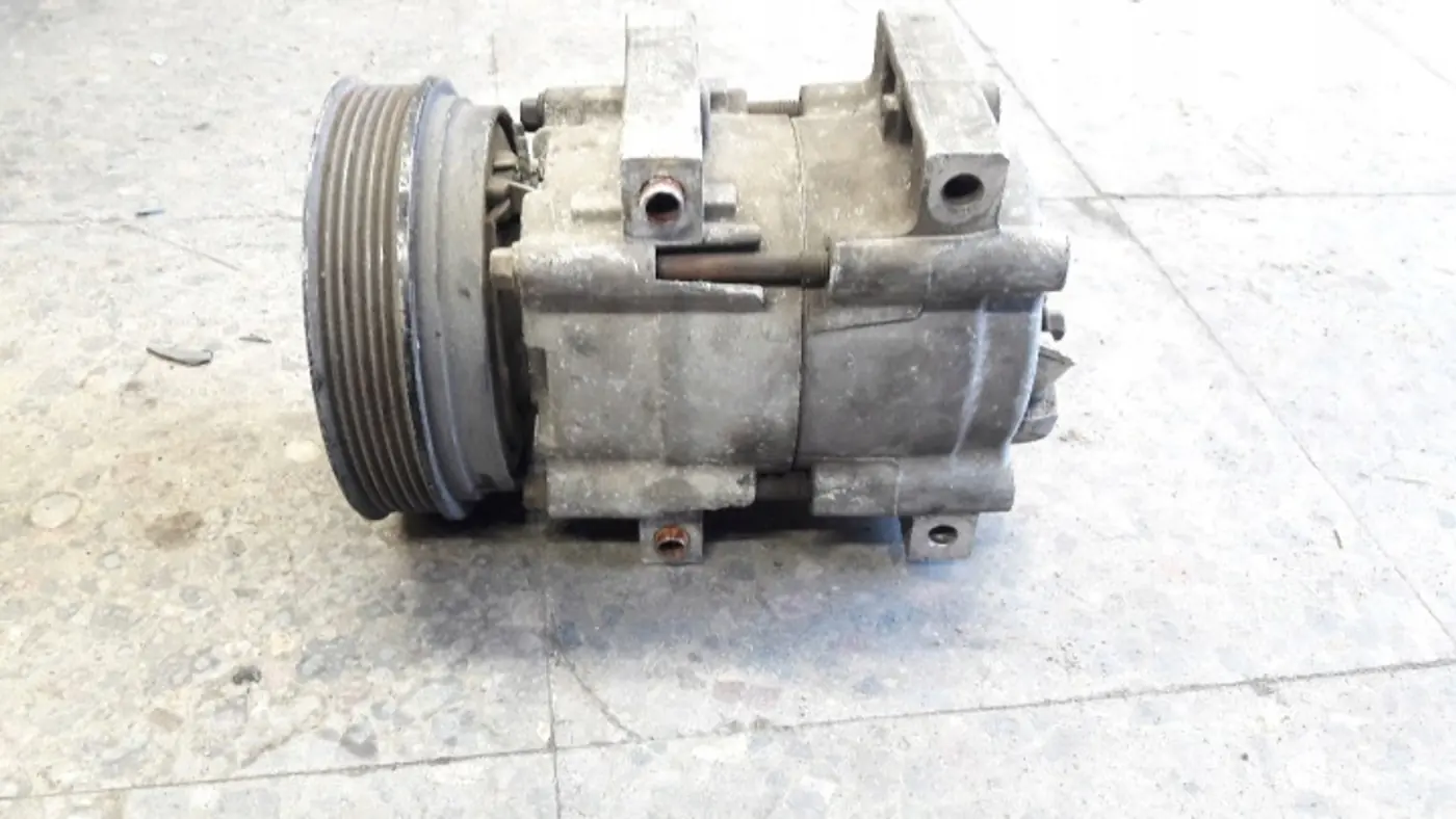 Компрессор кондиционера к Ford Fiesta 2001