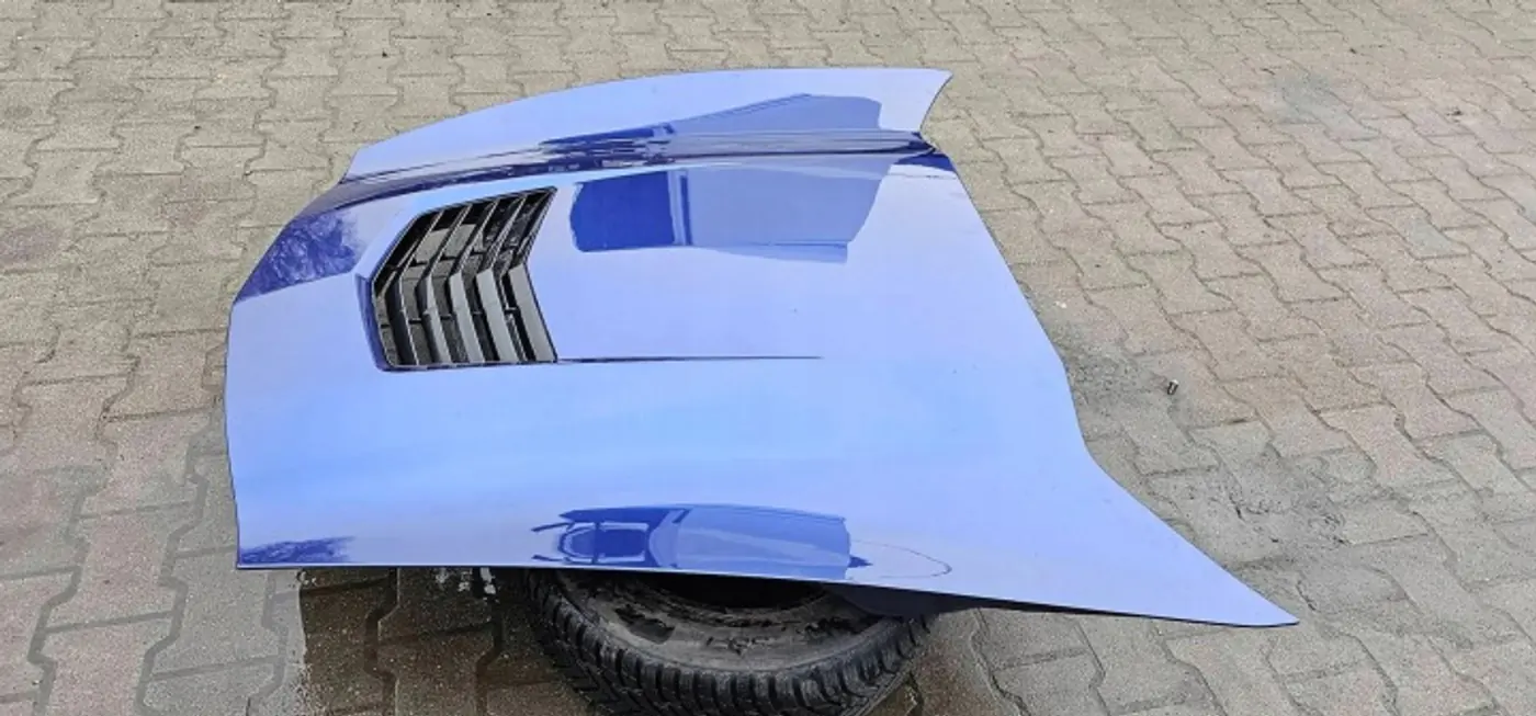 Капот к Chevrolet Corvette 2013