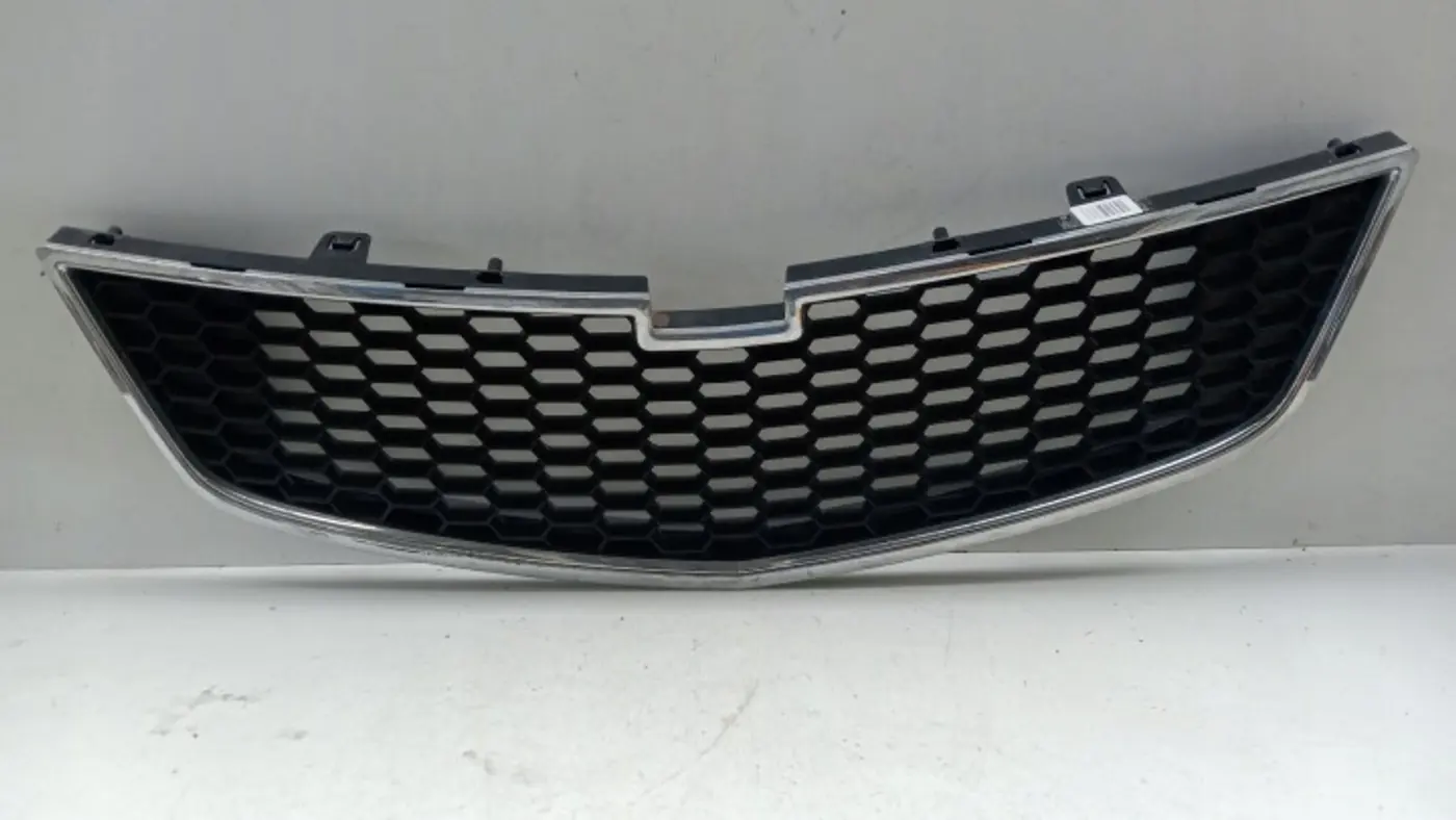 Решетка радиатора к Chevrolet Spark 2010