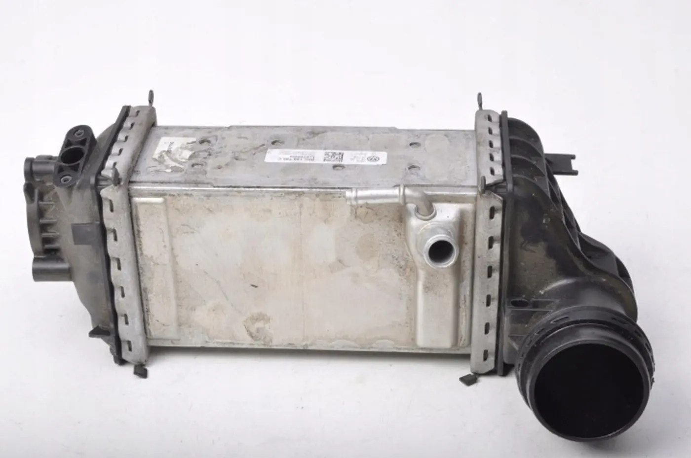 Интеркулер к Audi A3 2020