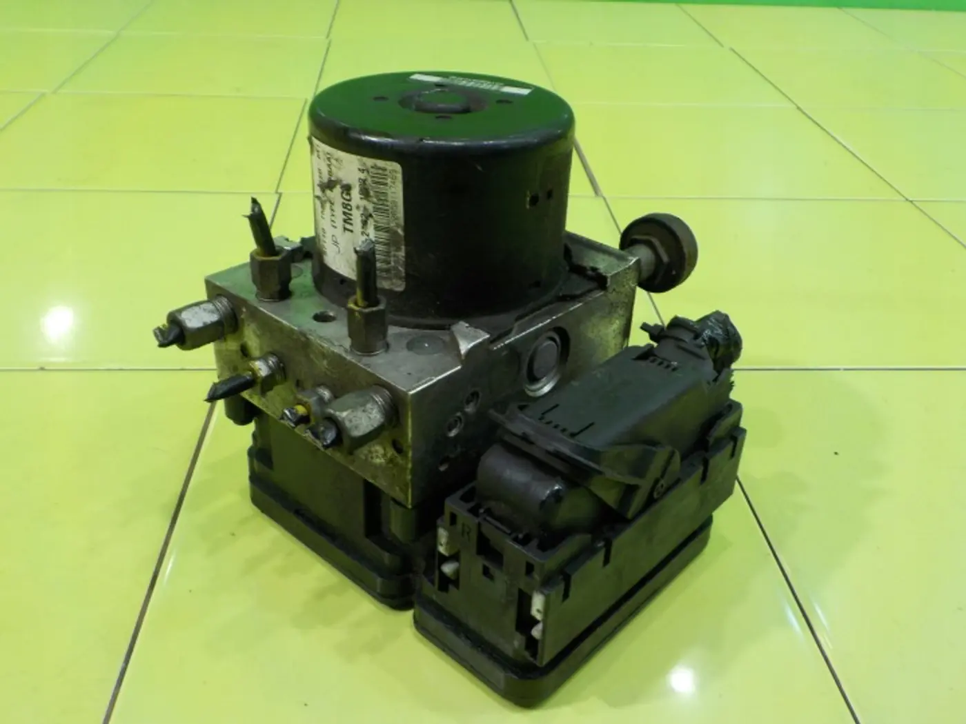 Блок ABS к Honda Insight 2009