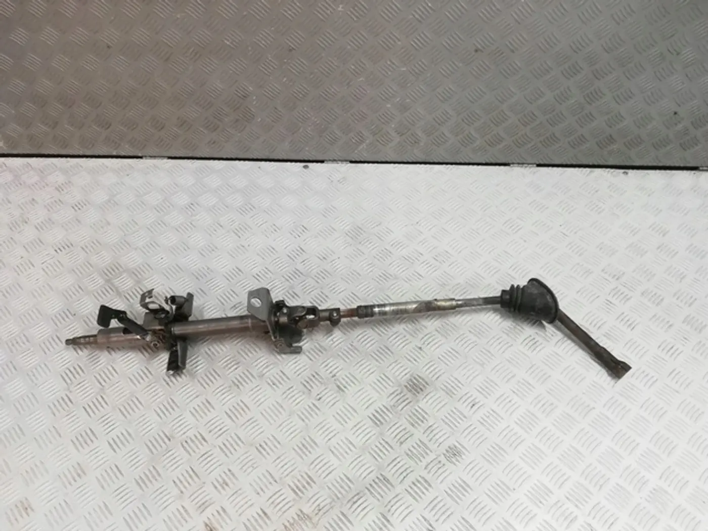 Рулевая колонка к Daihatsu Terios 2006