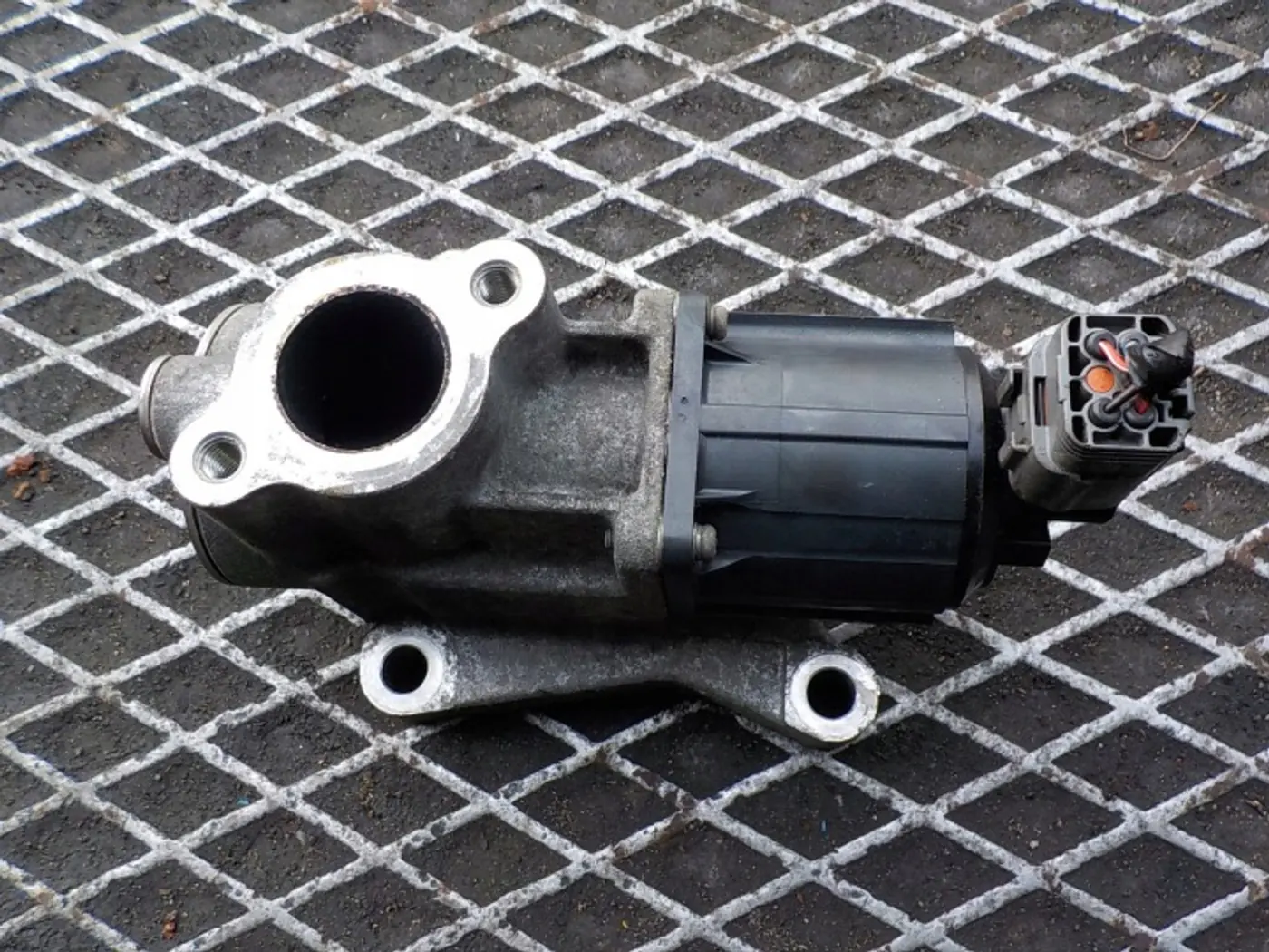 Клапан EGR к Mazda 2 2007