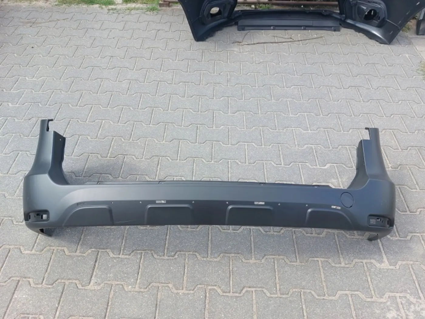 Бампер задний к Dacia Dokker 2012