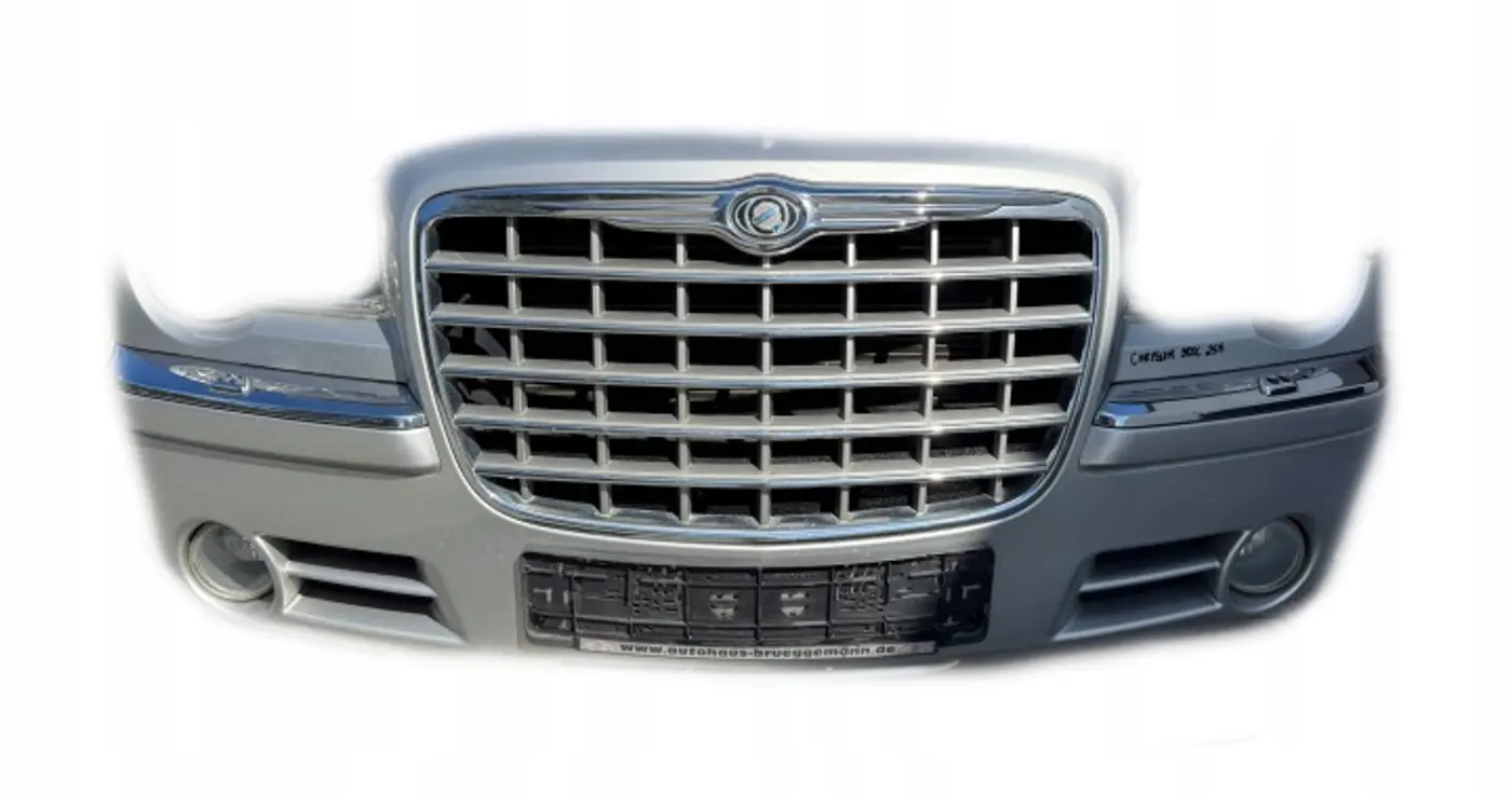 Бампер передний к Chrysler 300C 2005