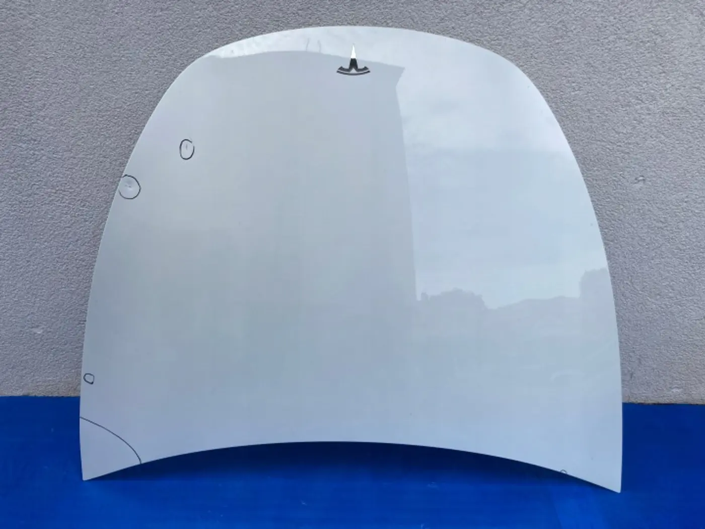 Капот к Tesla Model Y 2020