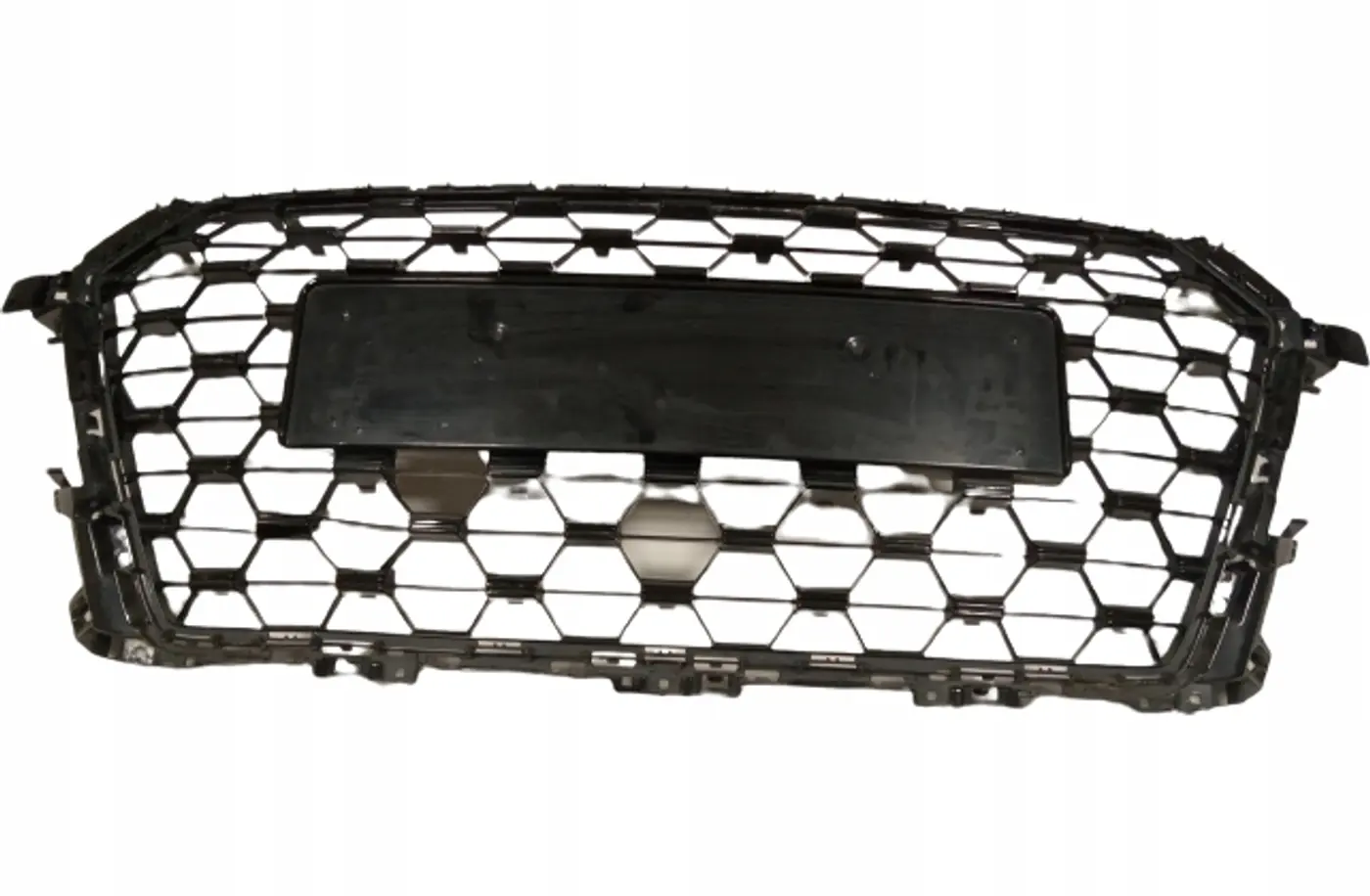 Решетка радиатора к Audi TT 2014