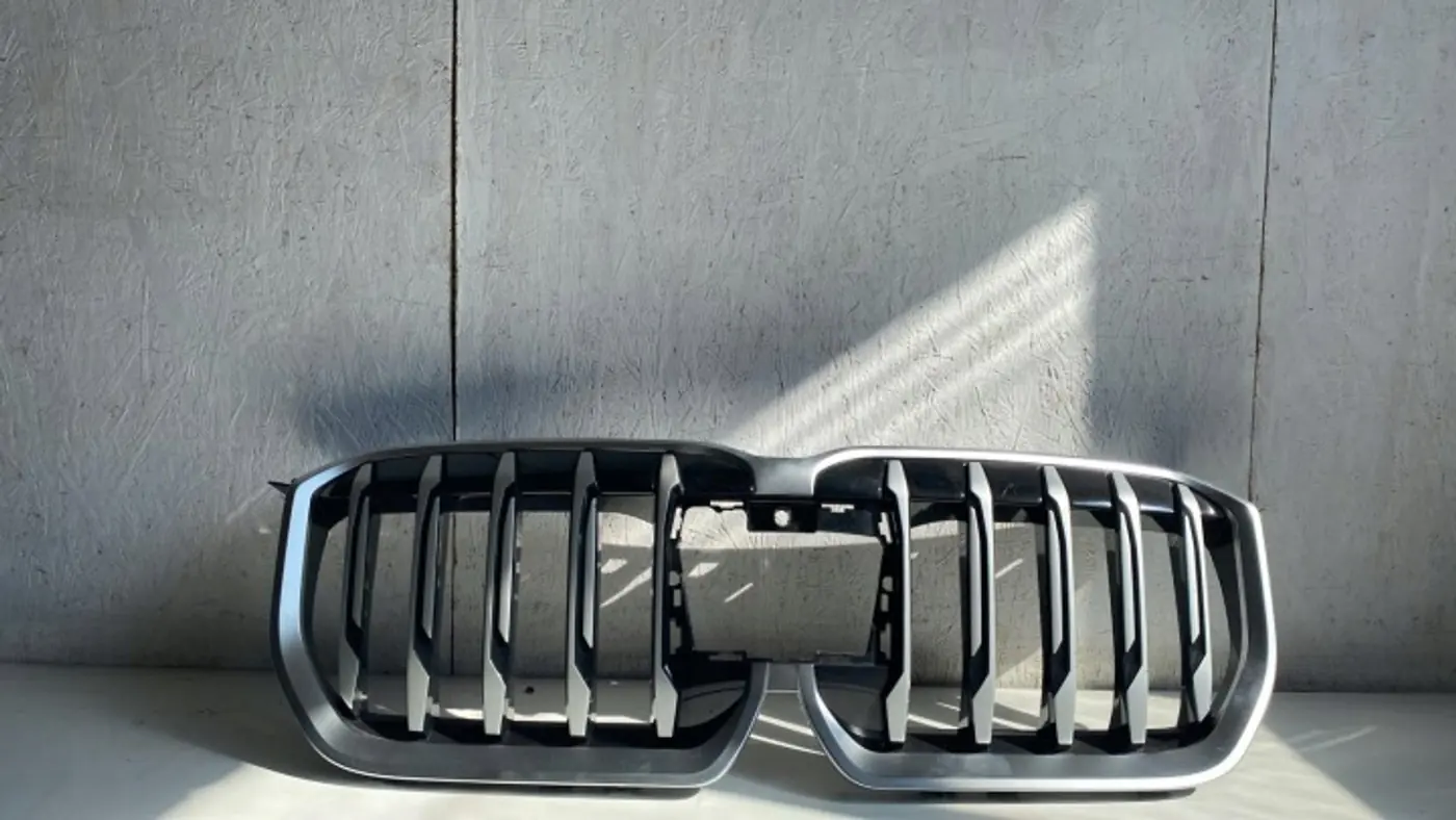 Решетка радиатора к BMW iX1 2022