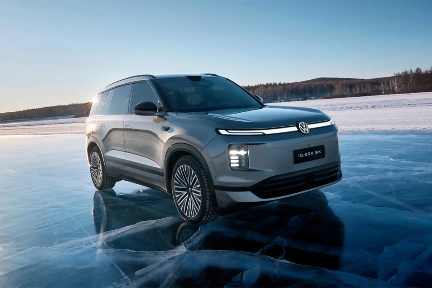 Volkswagen дебютировал с крупнейшим гибридом марки