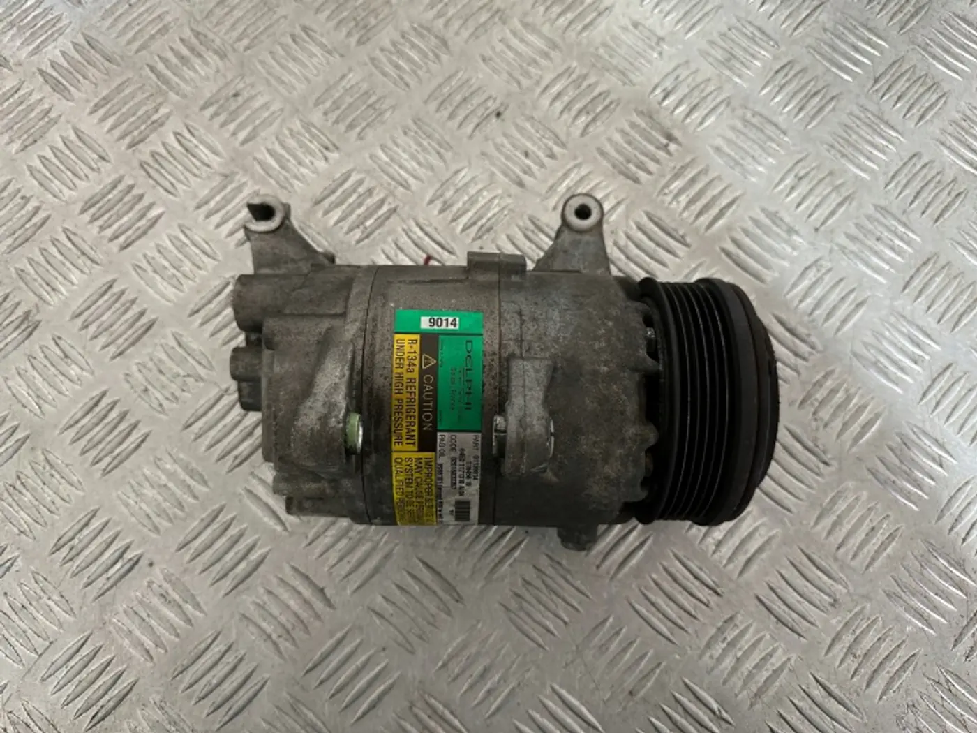 Компрессор кондиционера к MINI Cooper 2000